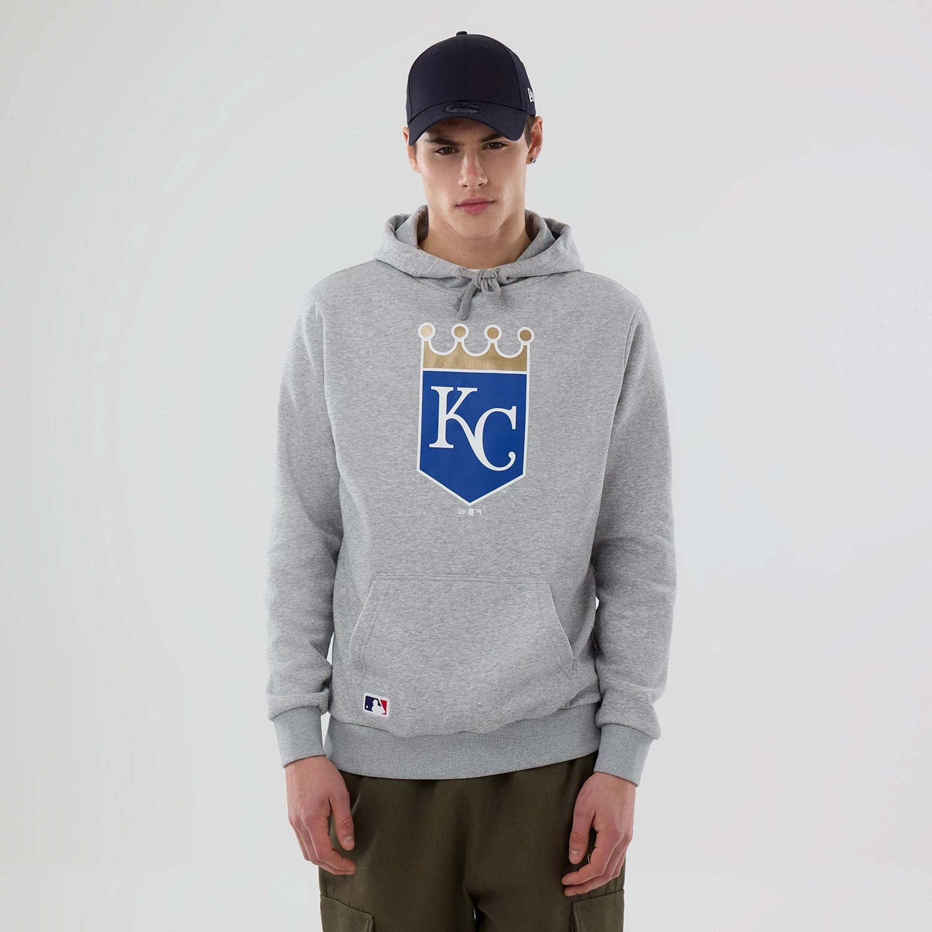 The Male model is wearing Kansas City Royals MLB Grey Pullover Hoodie 1