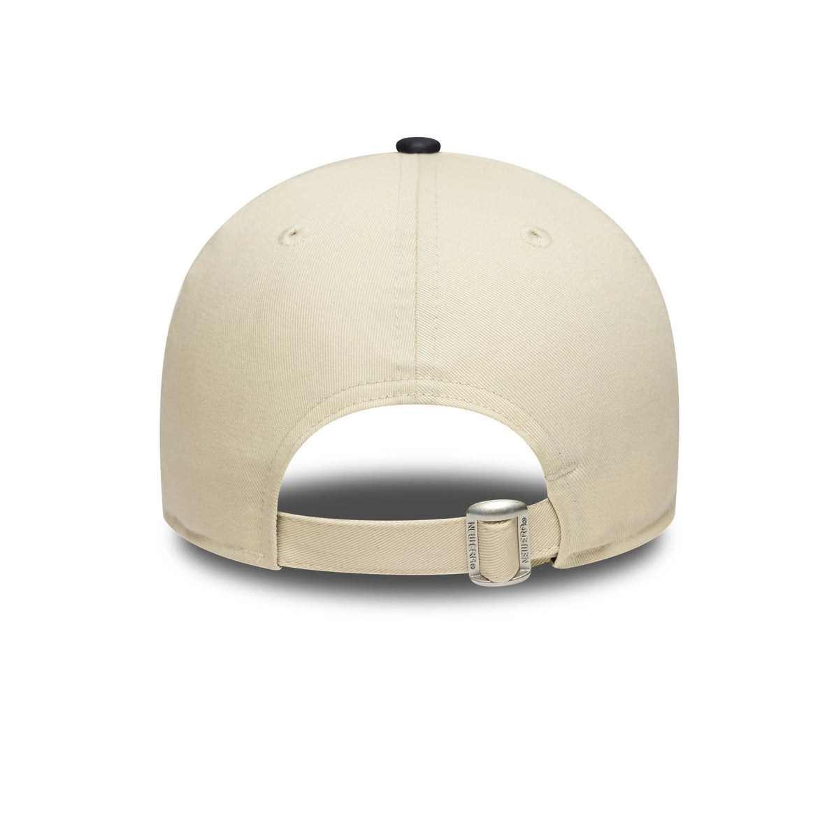 New York Yankees Colour Block Cream New Era 9FORTY Adjustable Cap, rear view showing the cream-coloured structured crown with cream strap and metallic buckle, featuring a black top button and embroidered eyelets.