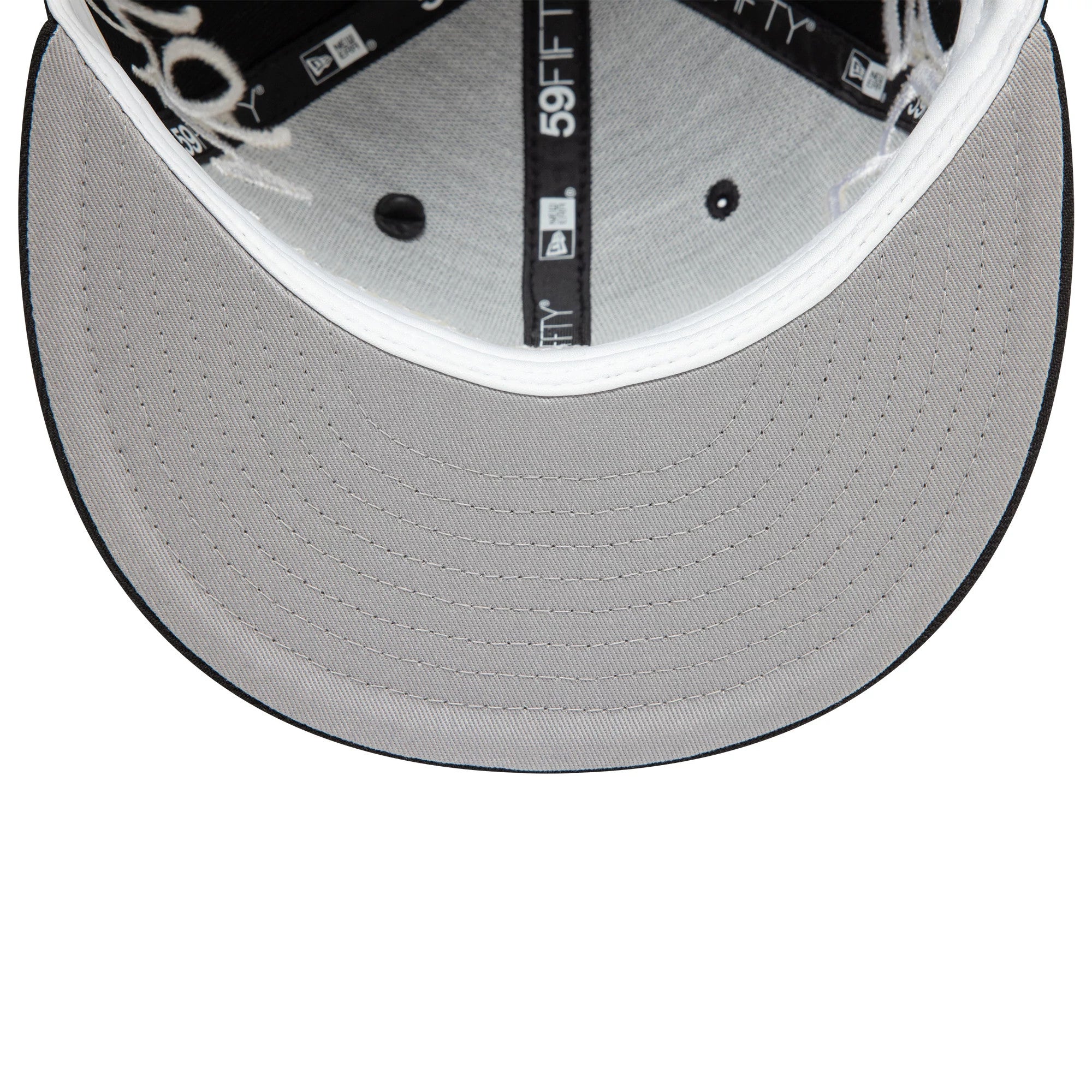 This is a New Era Graphic Black 59FIFTY Fitted Cap 2