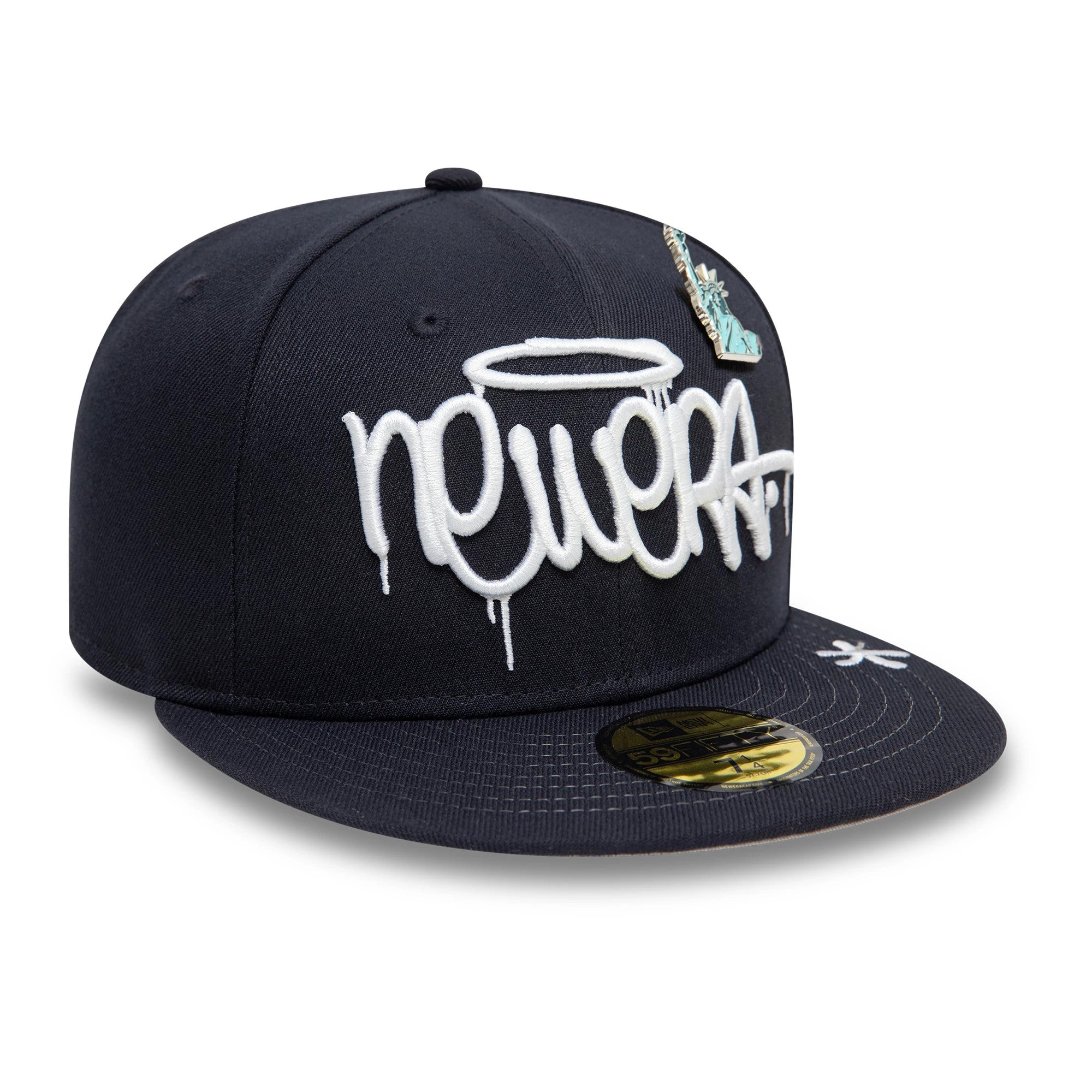 This is a New Era Graphic Navy 59FIFTY Fitted Cap 4
