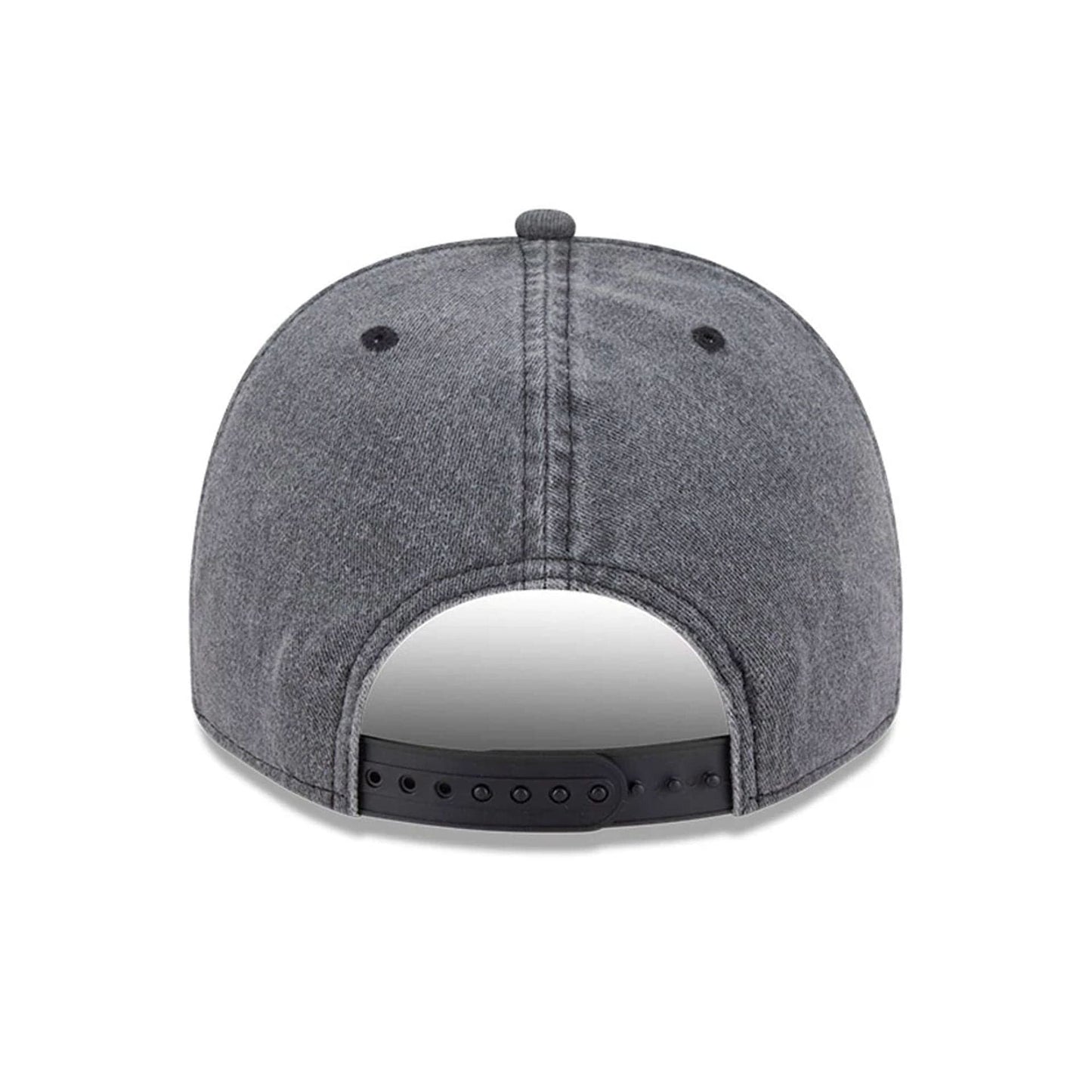 This is a Toronto Maple Leafs NHL Washed Black 9FIFTY A-Frame Adjustable Cap 7