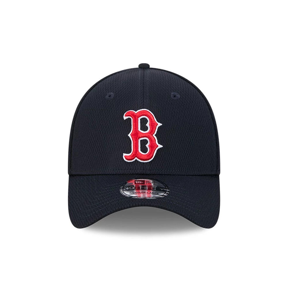Boston Red Sox MLB Evergreen Navy New Era 39THIRTY Stretch Fit Cap, front view with a red and white raised embroidered B logo on the front panel, navy curved visor, and a 39THIRTY size sticker on top.
