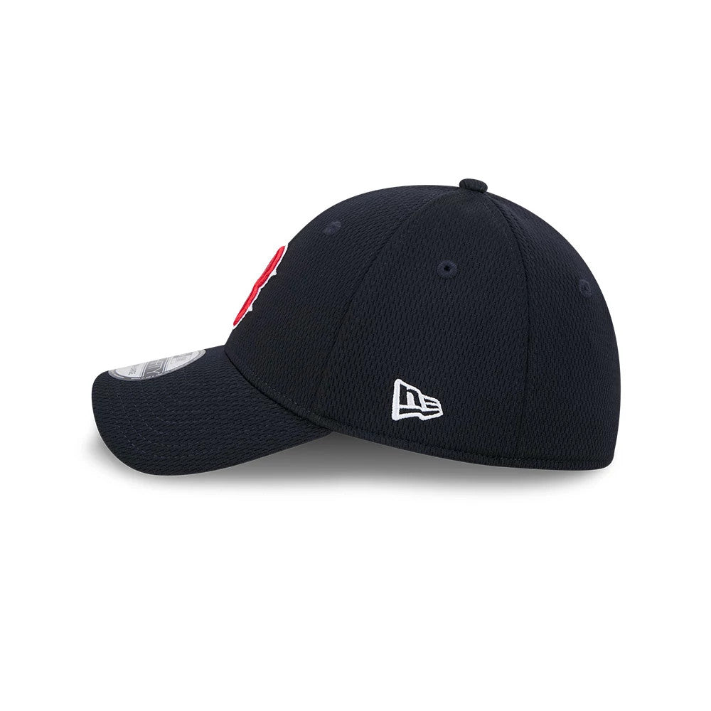 Boston Red Sox MLB Evergreen Navy New Era 39THIRTY Stretch Fit Cap, side view showing the raised red B logo on the front panel, white New Era flag logo on left side, and a curved navy visor with a 39THIRTY size sticker.