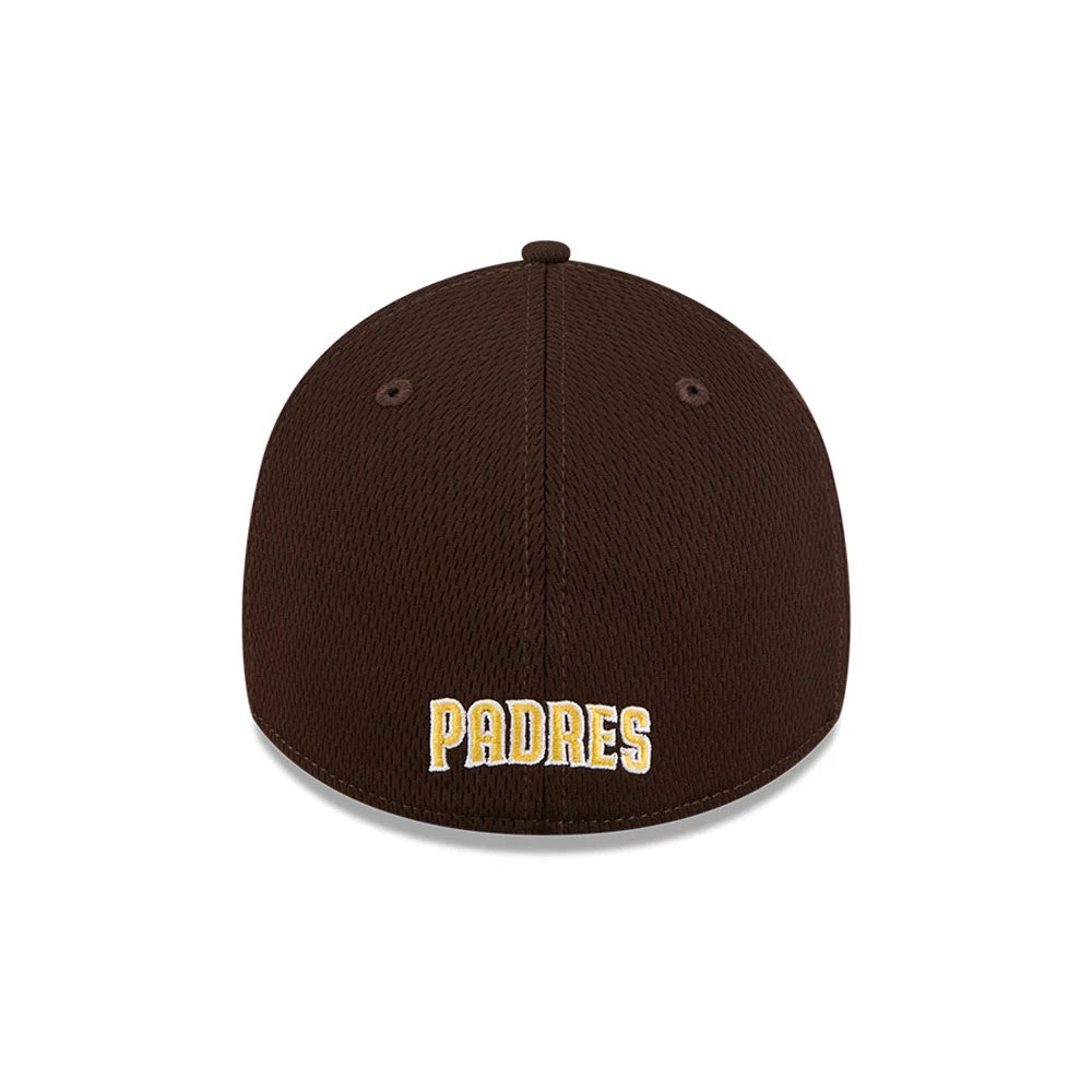 San Diego Padres MLB Evergreen Dark Brown New Era 39THIRTY Stretch Fit Cap, rear view showing gold embroidered PADRES lettering across the centre back of the dark brown structured crown, with matching top button and eyelets.