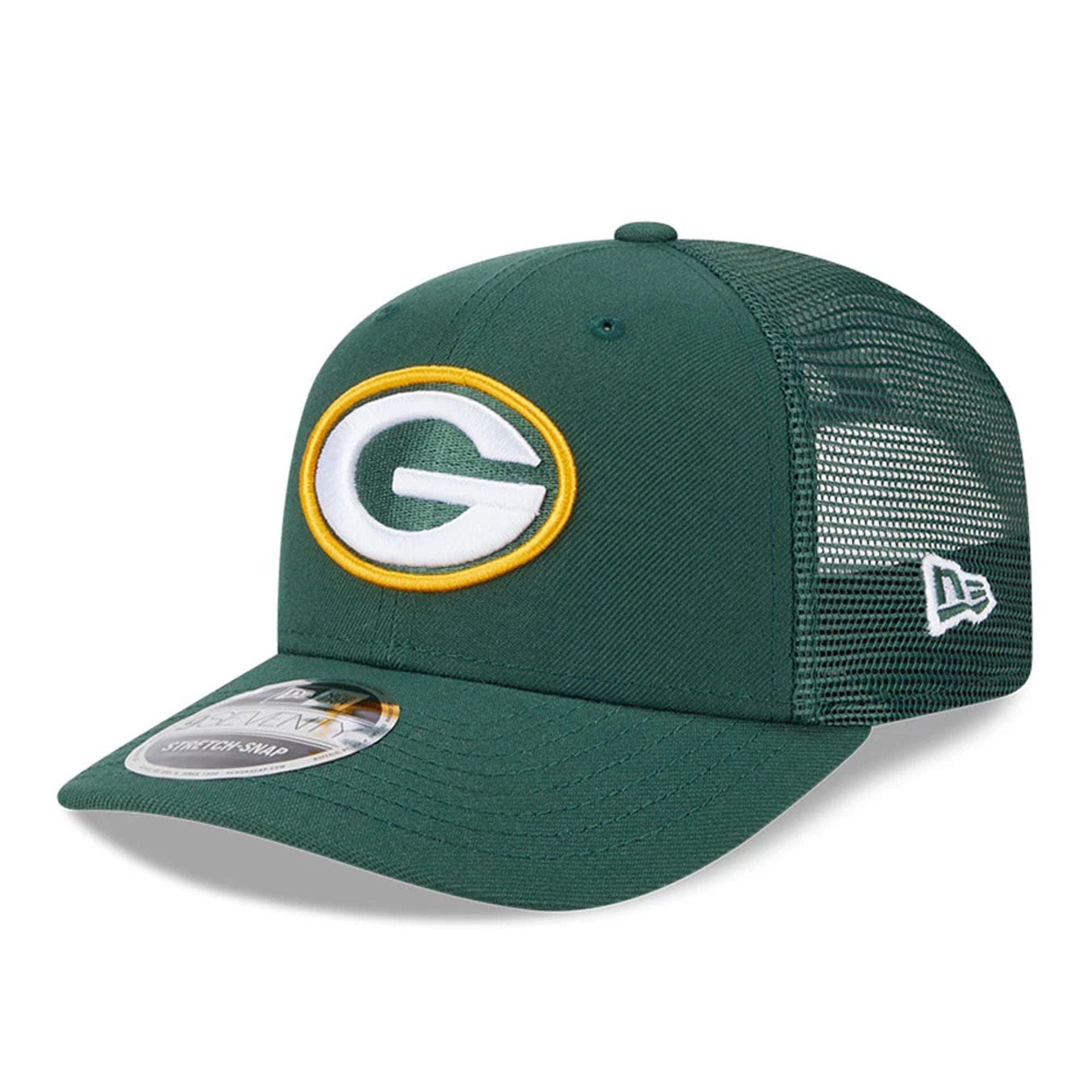 Pictured is this NFL Evergreen Green Bay Packers 9SEVENTY Stretch Snap cap in dark green. 1