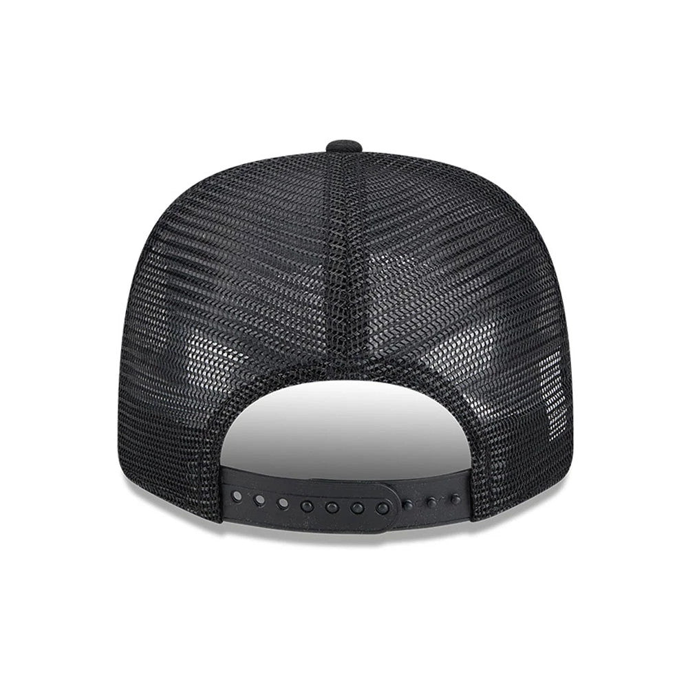 Chicago White Sox MLB Evergreen Black New Era 9SEVENTY Stretch Snap Adjustable Cap, rear view showing the mesh back panels with an adjustable snap closure, highlighting the structured design of the cap without any logo embellishments.