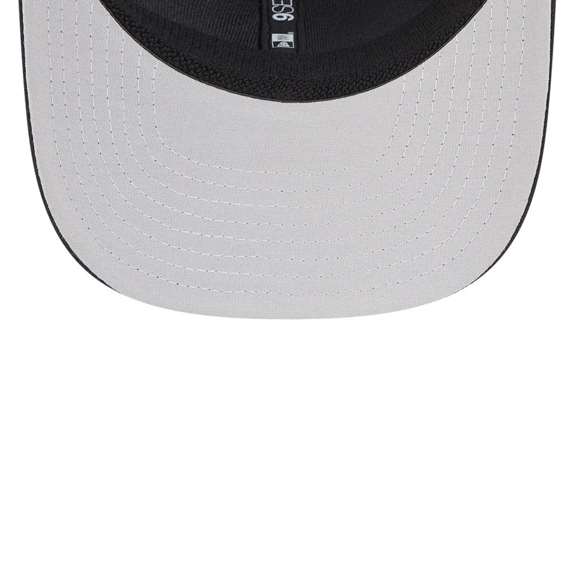 Pictured is this MLB Evergreen San Francisco Giants 9SEVENTY Stretch Snap cap in black. 2