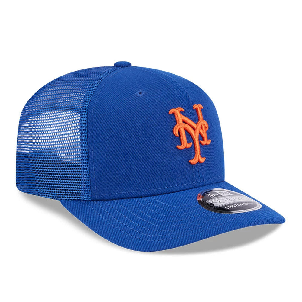 New York Mets MLB Evergreen Blue New Era 9SEVENTY Stretch Snap Adjustable Cap, three-quarter view showing the orange NY logo embroidered on the front panel, with a structured blue mesh crown and a 9SEVENTY size sticker on the curved visor.