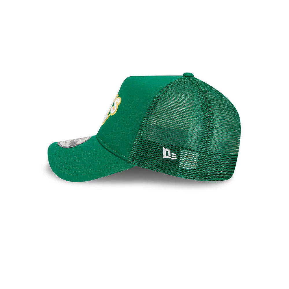 Athletics MLB Evergreen Green New Era 9FORTY A-Frame Adjustable Cap, side view showing the white New Era flag logo embroidered on the green mesh panels, with a curved visor and a matching 9FORTY size sticker on top.