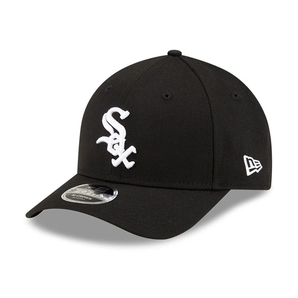 This is a Chicago White Sox MLB Player Replica Black 9FORTY M-Crown Adjustable Cap 1