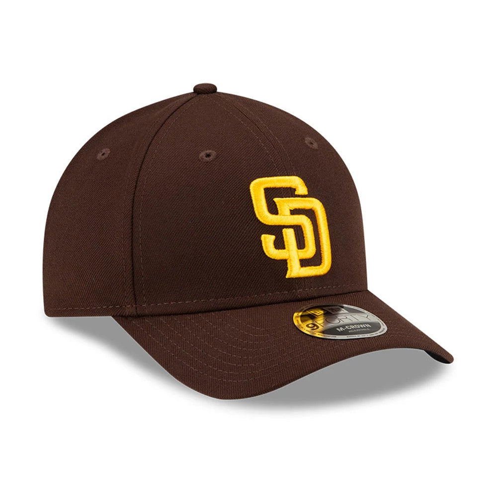 San Diego Padres MLB Player Replica Dark Brown New Era 9FORTY M-Crown Adjustable Cap, three-quarter view showing the yellow SD logo in raised embroidery on the front panel with a curved visor and 9FORTY size sticker.
