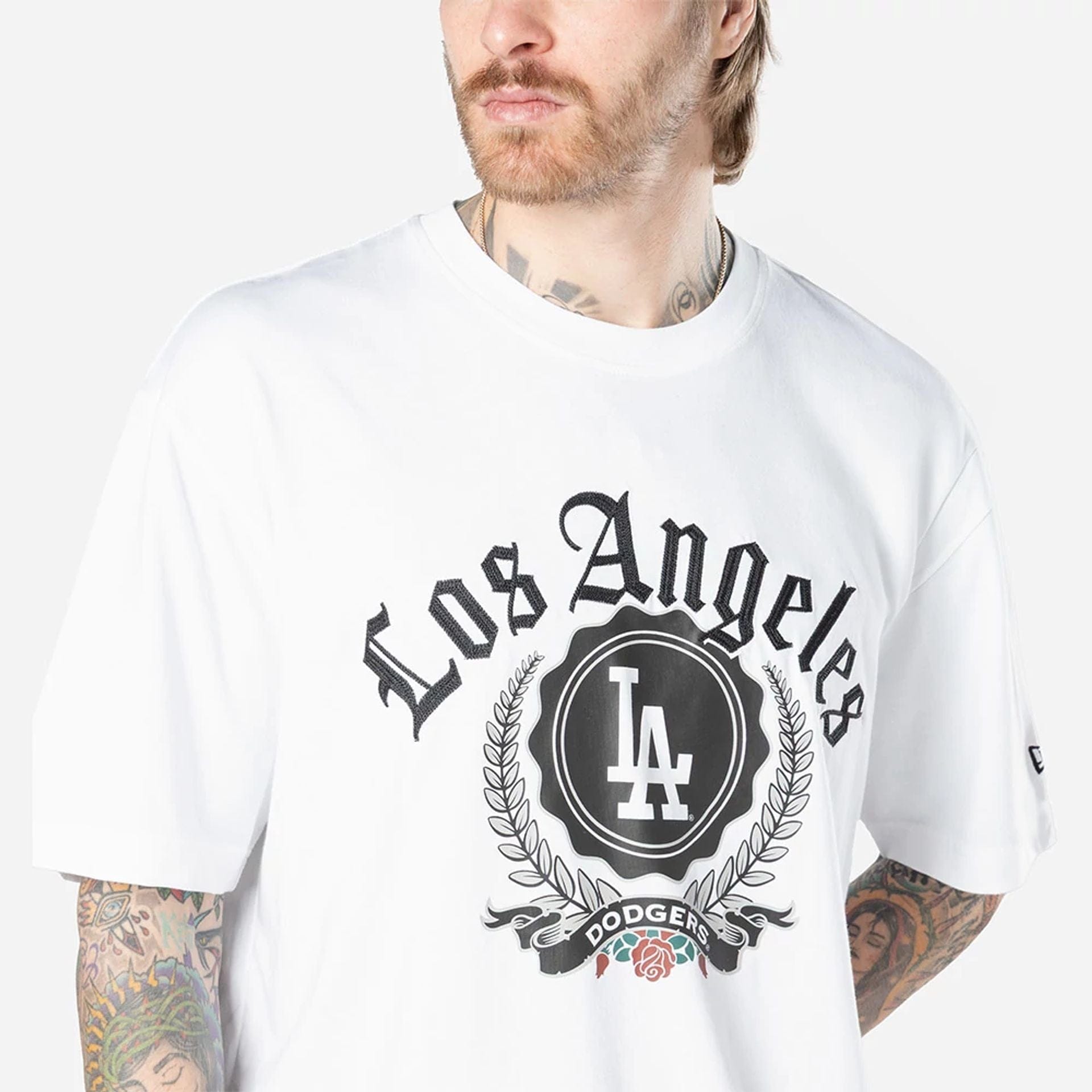 The Male model is wearing LA Dodgers Throwback Prep White T-Shirt 2