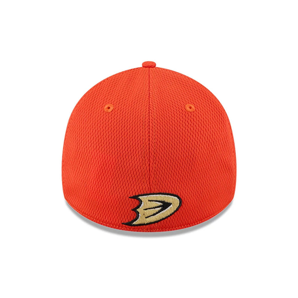 Anaheim Ducks NHL Evergreen Orange New Era 39THIRTY Stretch Fit Cap, rear view showing the gold and black embroidered Ducks logo centred on the back of the curved orange crown, with orange eyelets and top button.