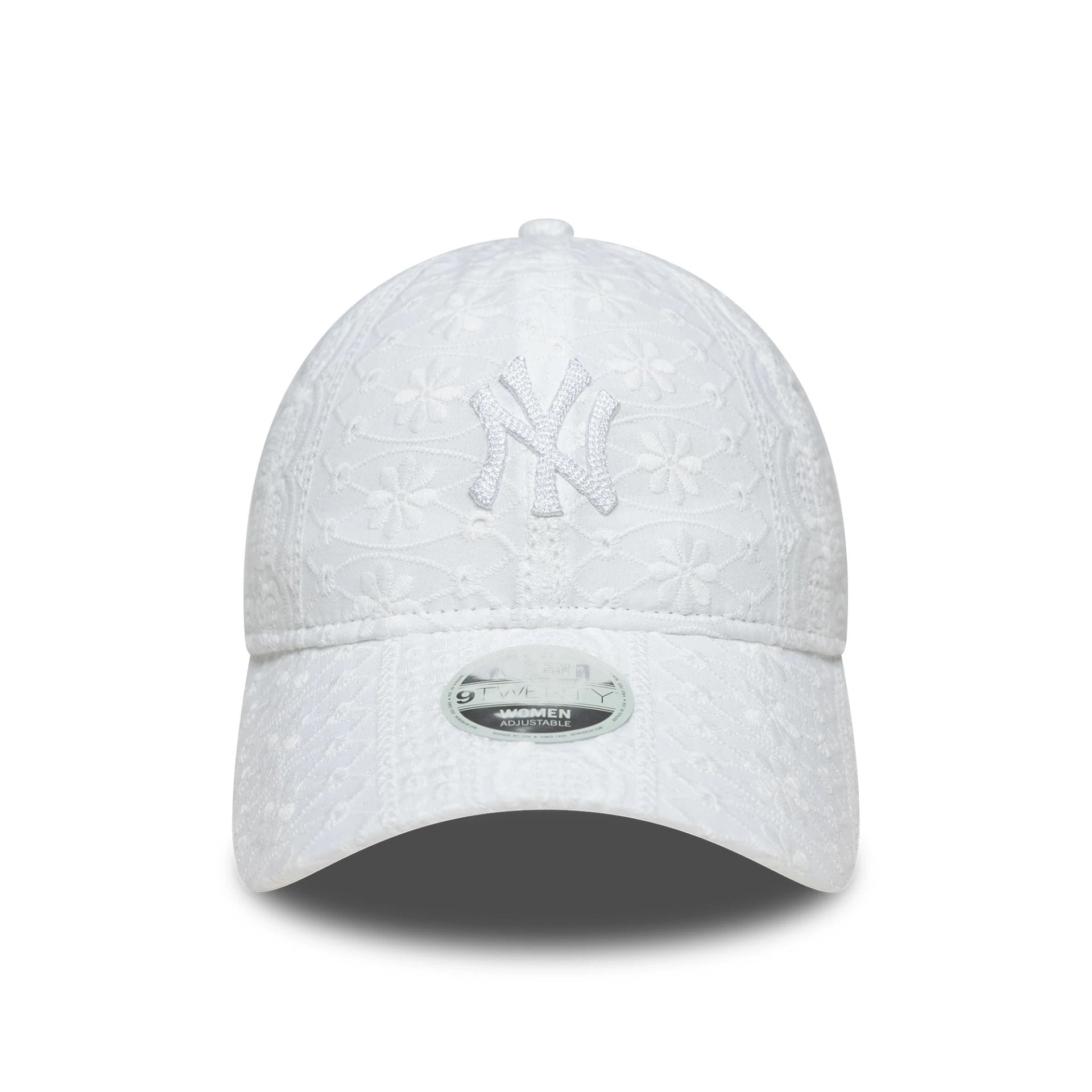 This is a New York Yankees Womens MLB Broderie White 9TWENTY Adjustable Cap 2