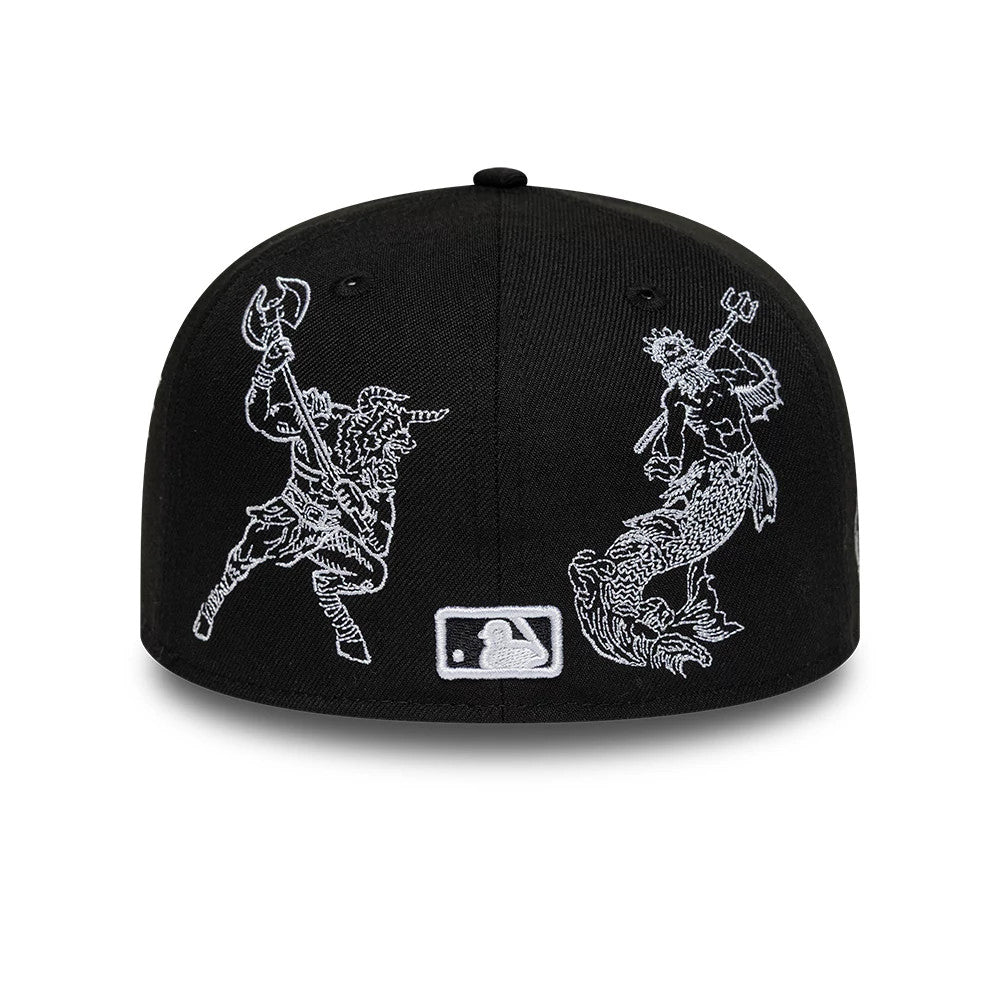 This is a New York Yankees MLB Mythical Black 59FIFTY Fitted Cap 4