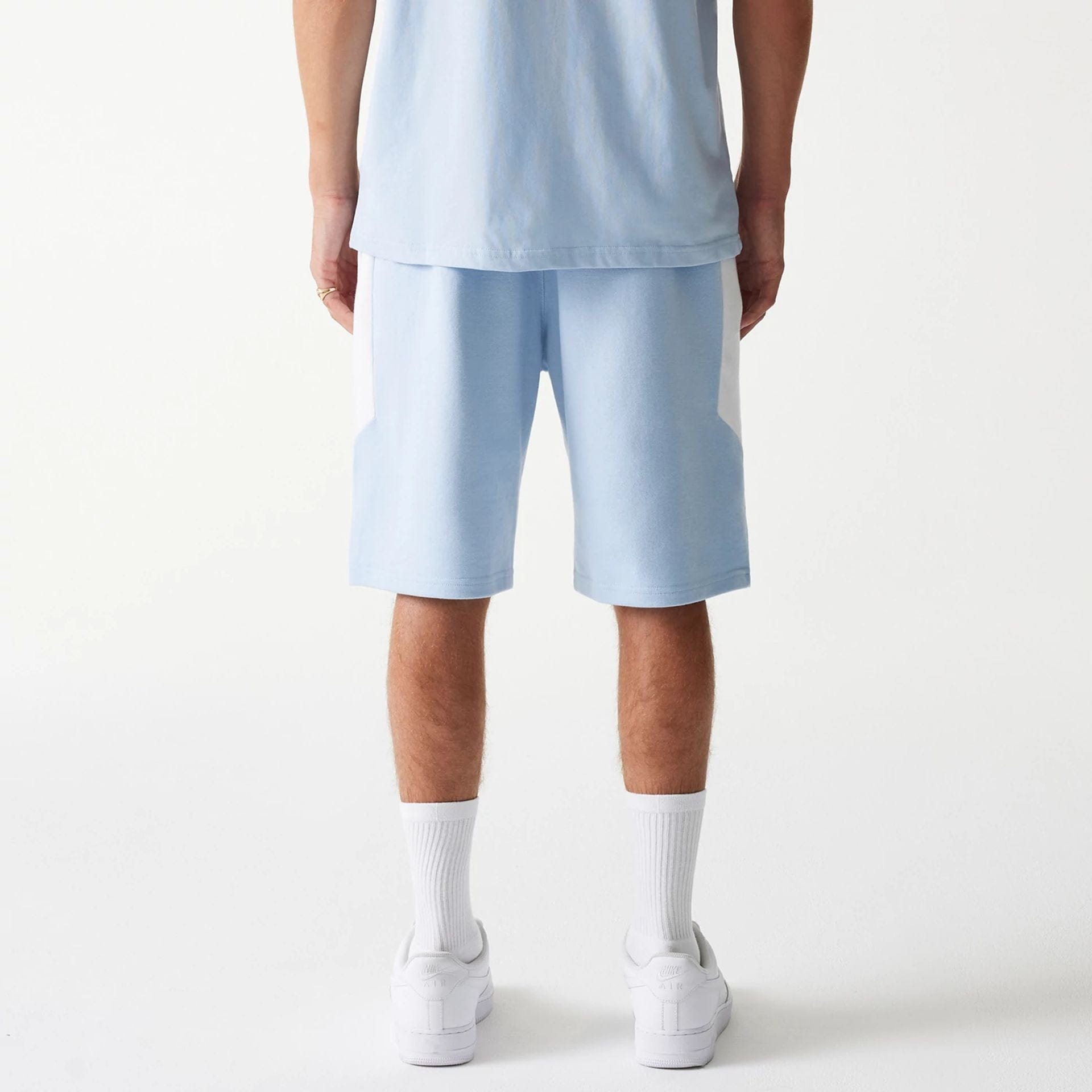 The Male model is wearing LA Dodgers MLB Raglan Pastel Blue Shorts 2