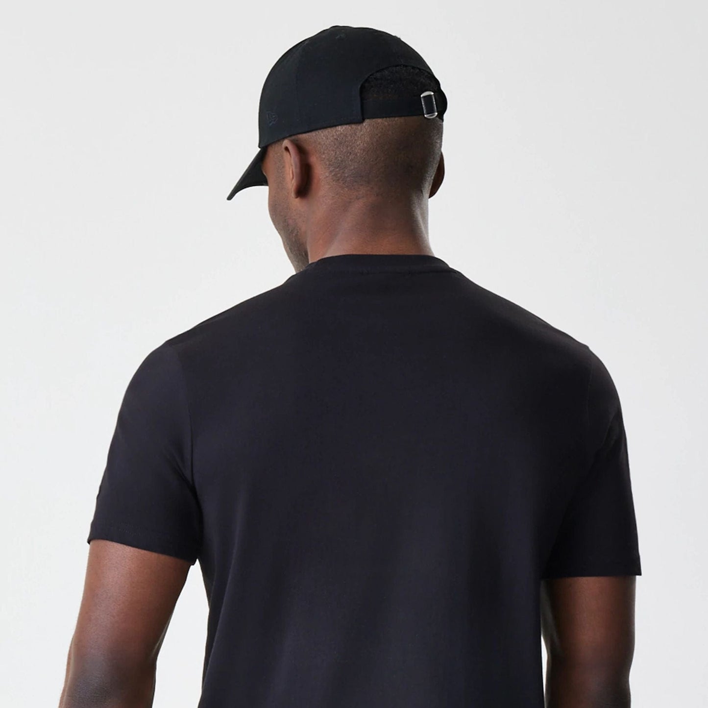 The Male model is wearing LA Lakers NBA Stack Wordmark Black T-Shirt 7