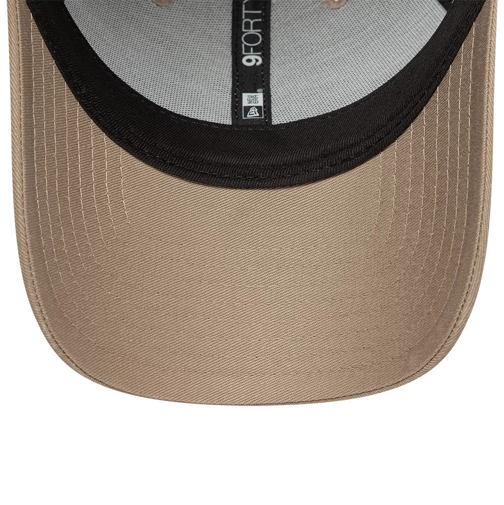 This is a New York Yankees MLB League Essential Pastel Brown 9FORTY Adjustable Cap 5