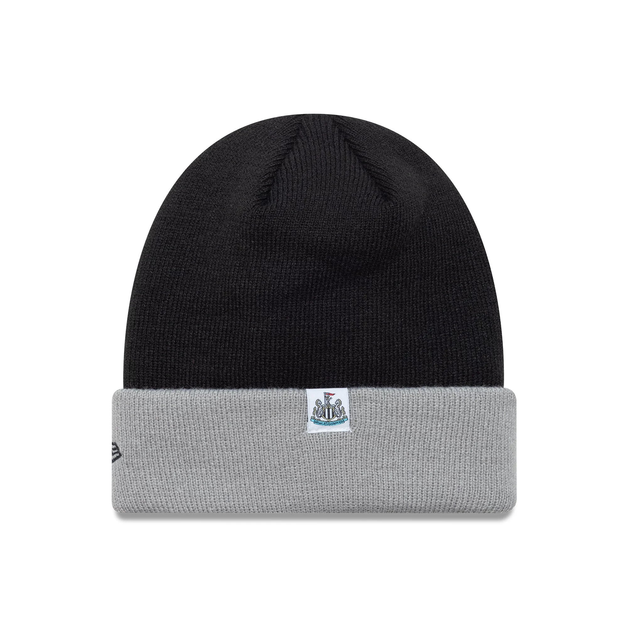 This is a Newcastle United FC Youth Lads Script Black Cuff Knit Beanie Hat 2