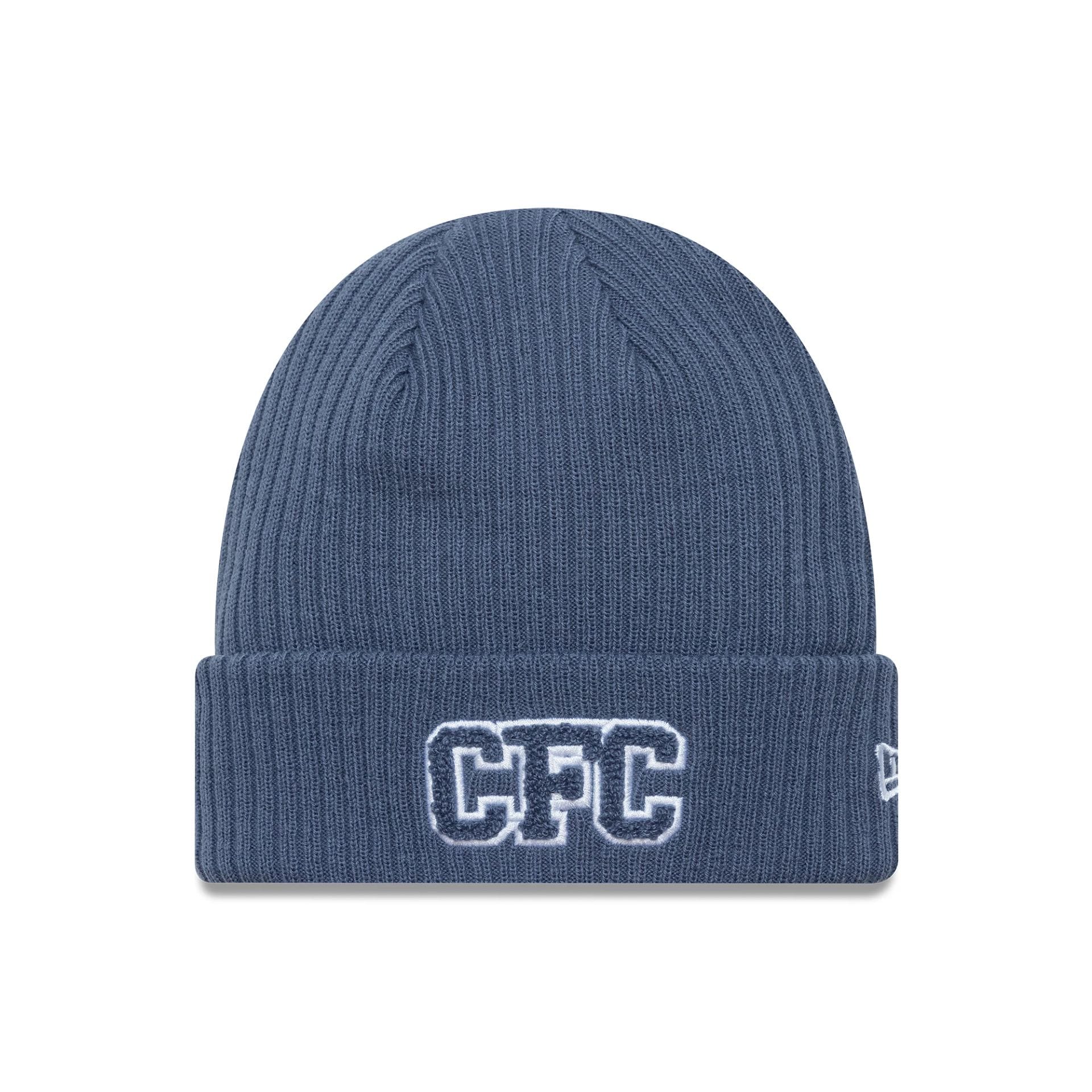 This is a Chelsea FC Lion Crest Collegiate Dark Blue Cuff Knit Beanie Hat 1