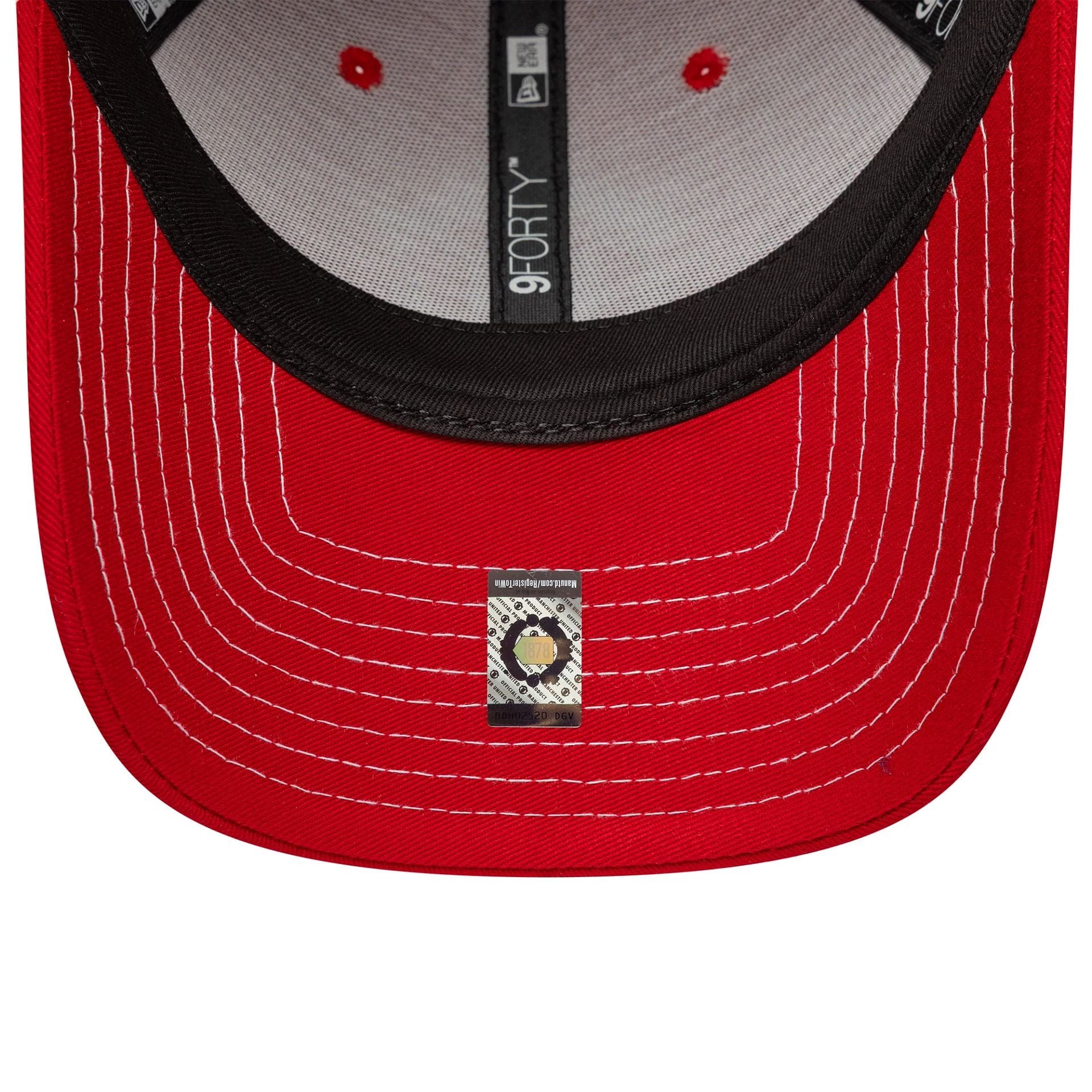 This is a Manchester United FC Contrast Stitch Red 9FORTY Adjustable Cap 2