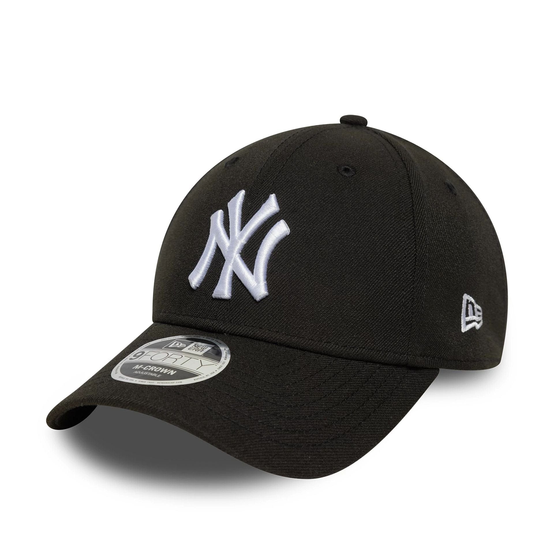 This is a New York Yankees MLB Black 9FORTY M-Crown Adjustable Cap 1
