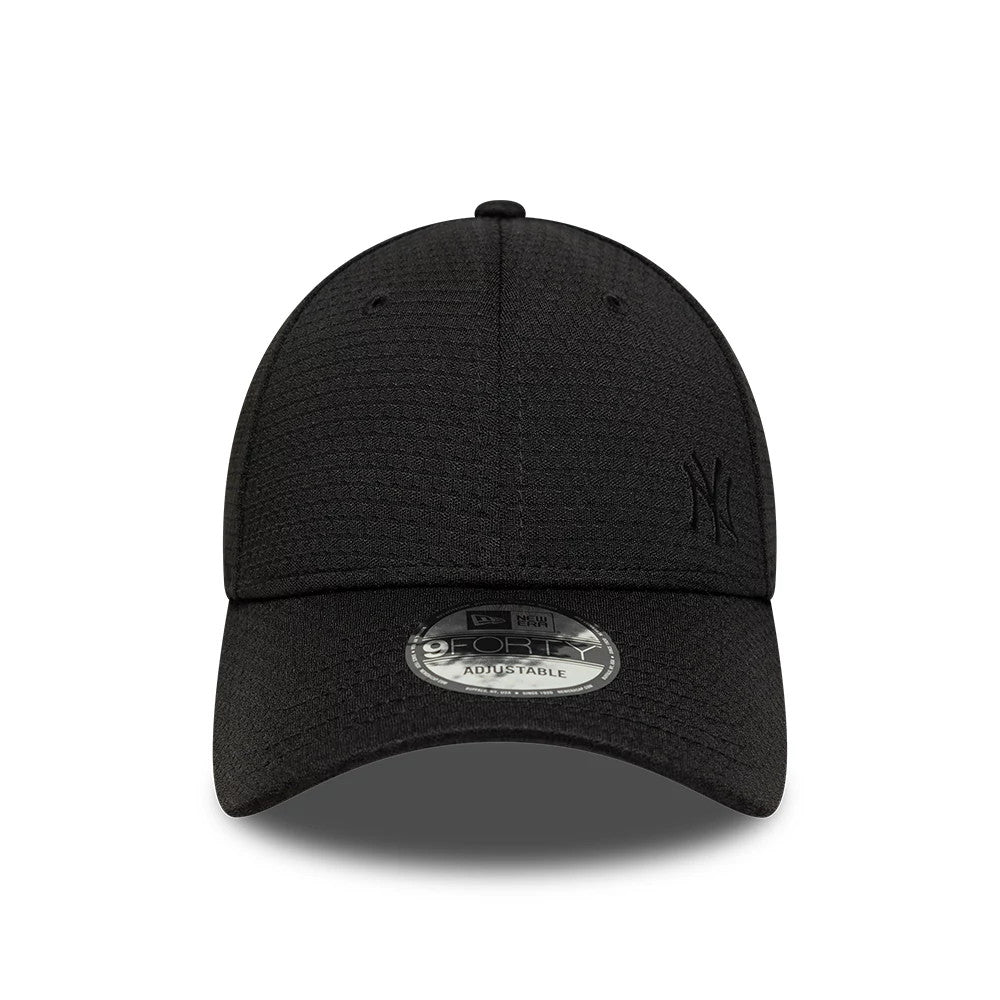 This is a New York Yankees MLB Flawless Monotone Mesh Black 9FORTY Adjustable Cap. 2