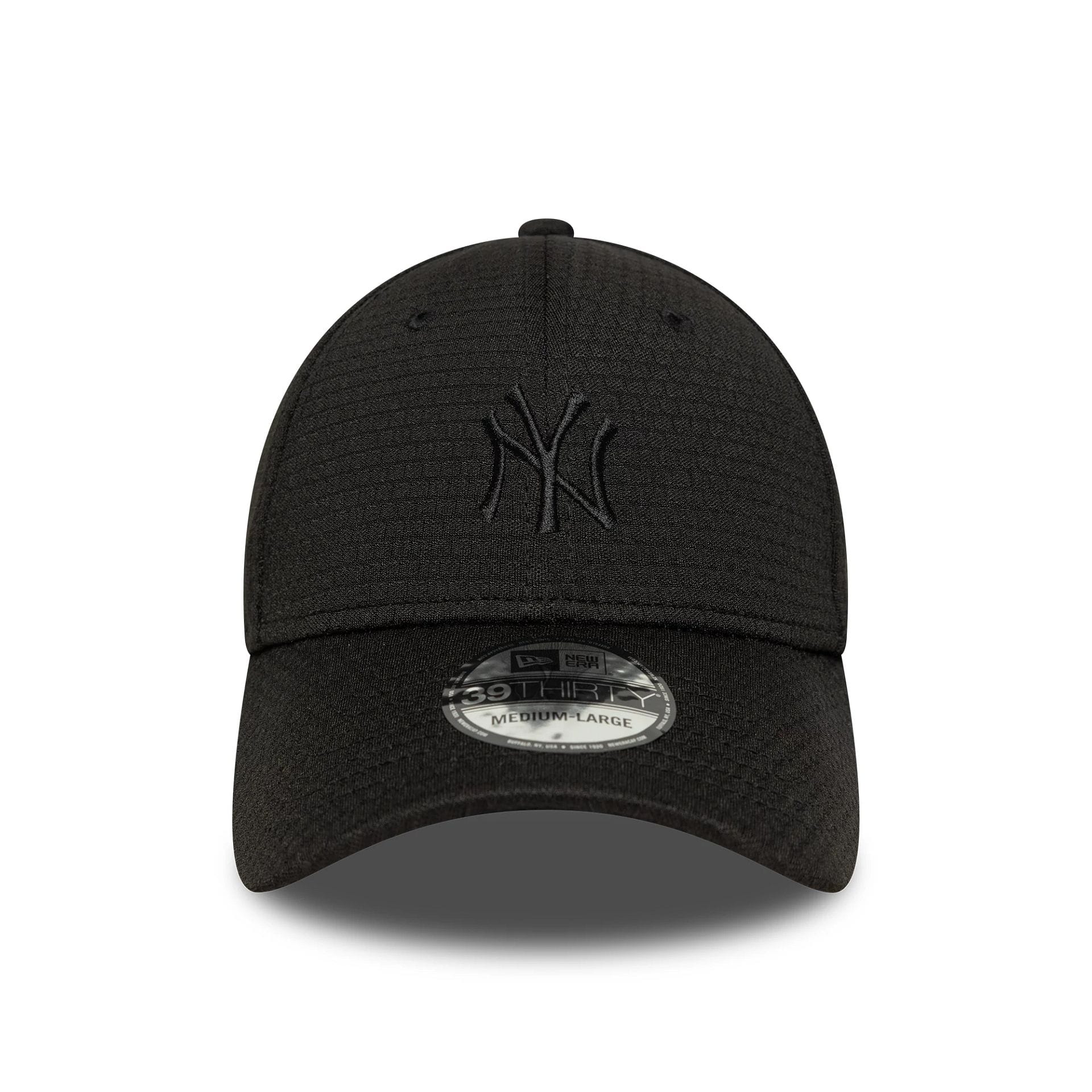 This is a New York Yankees MLB Stretch Mesh Black 39THIRTY Stretch-Fit Cap 2