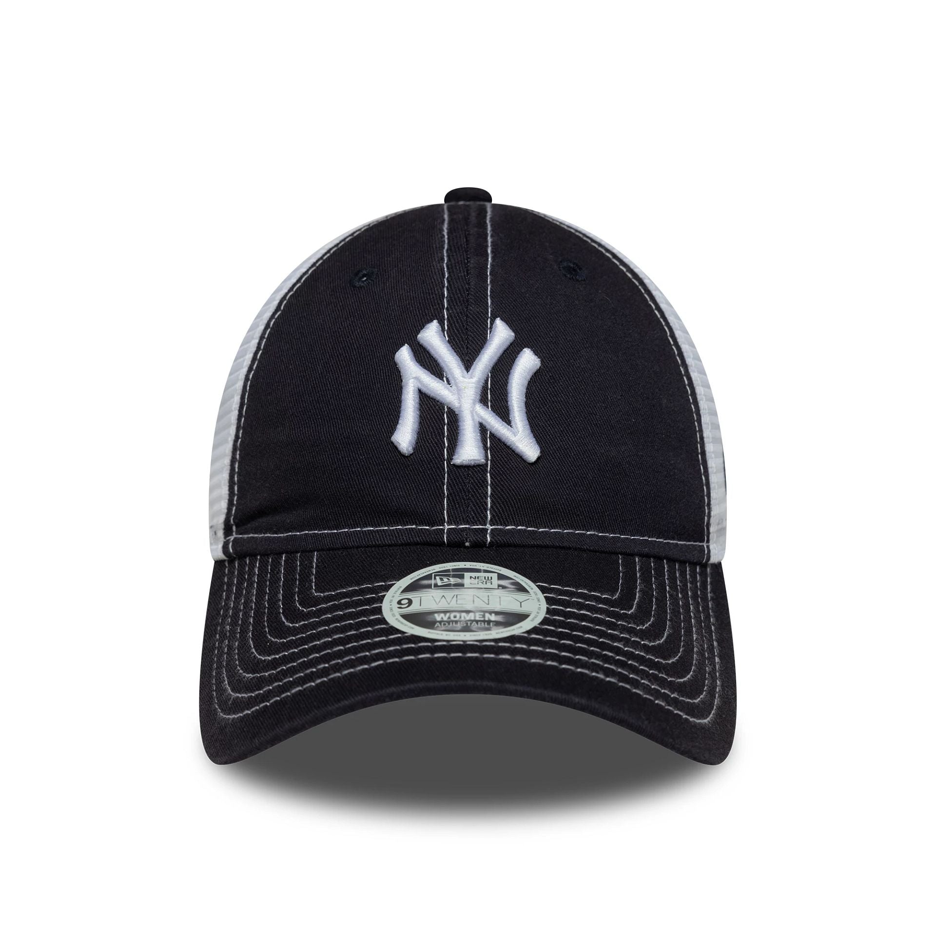 This is a New York Yankees Womens MLB Washed Navy 9TWENTY Adjustable Cap 2