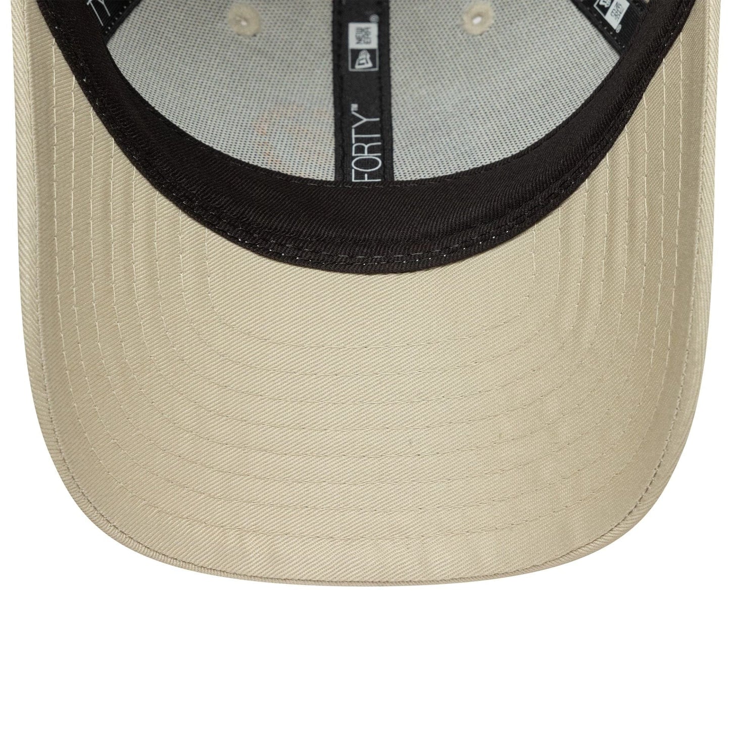 This is a Harry Potter Gryffindor Youth Warner Brothers Cream 9FORTY Adjustable Cap 5