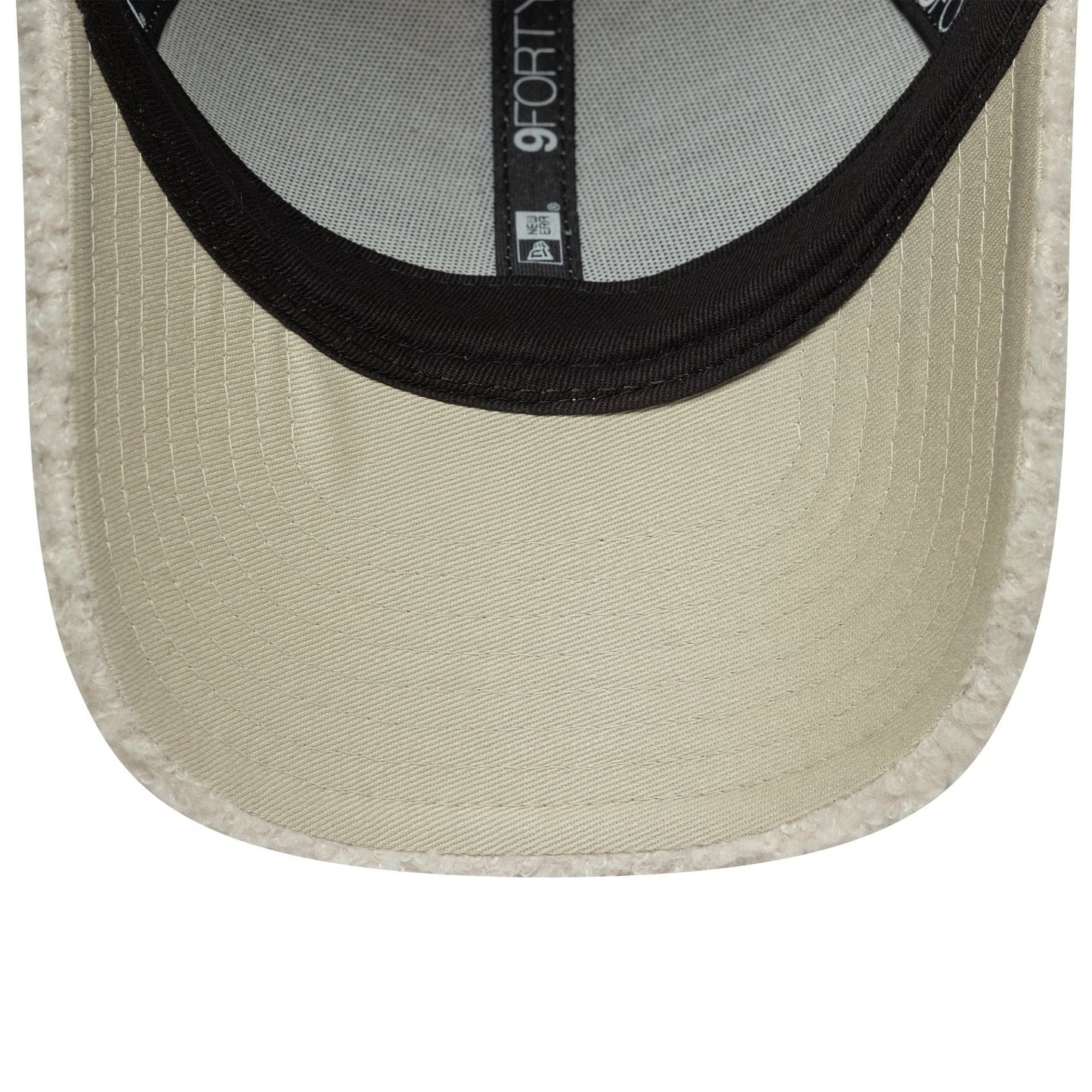 This is a Child New Era Winter Borg Cream 9FORTY Adjustable Cap 5