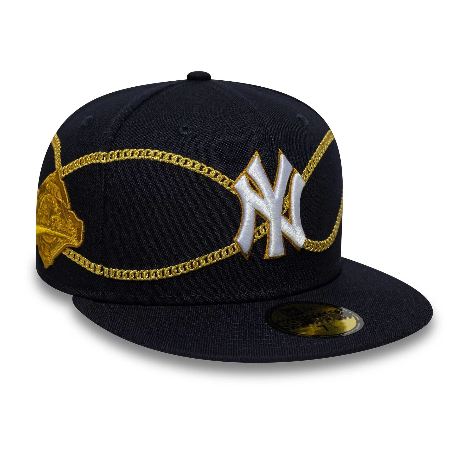 This is a New York Yankees MLB Chain Wrap Navy 59FIFTY Fitted Cap 1