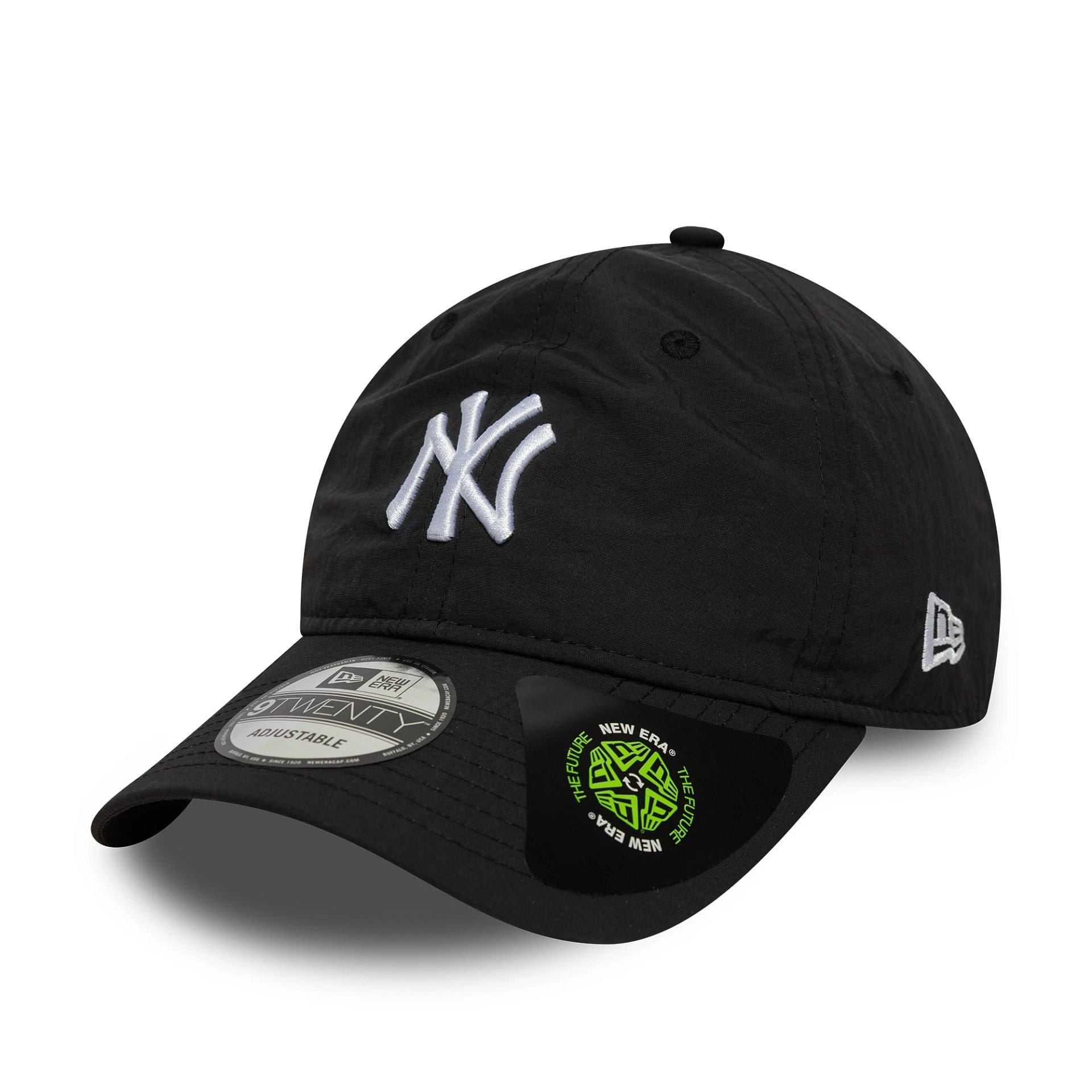 This is a New York Yankees MLB Recycled Black 9TWENTY Adjustable Cap 1