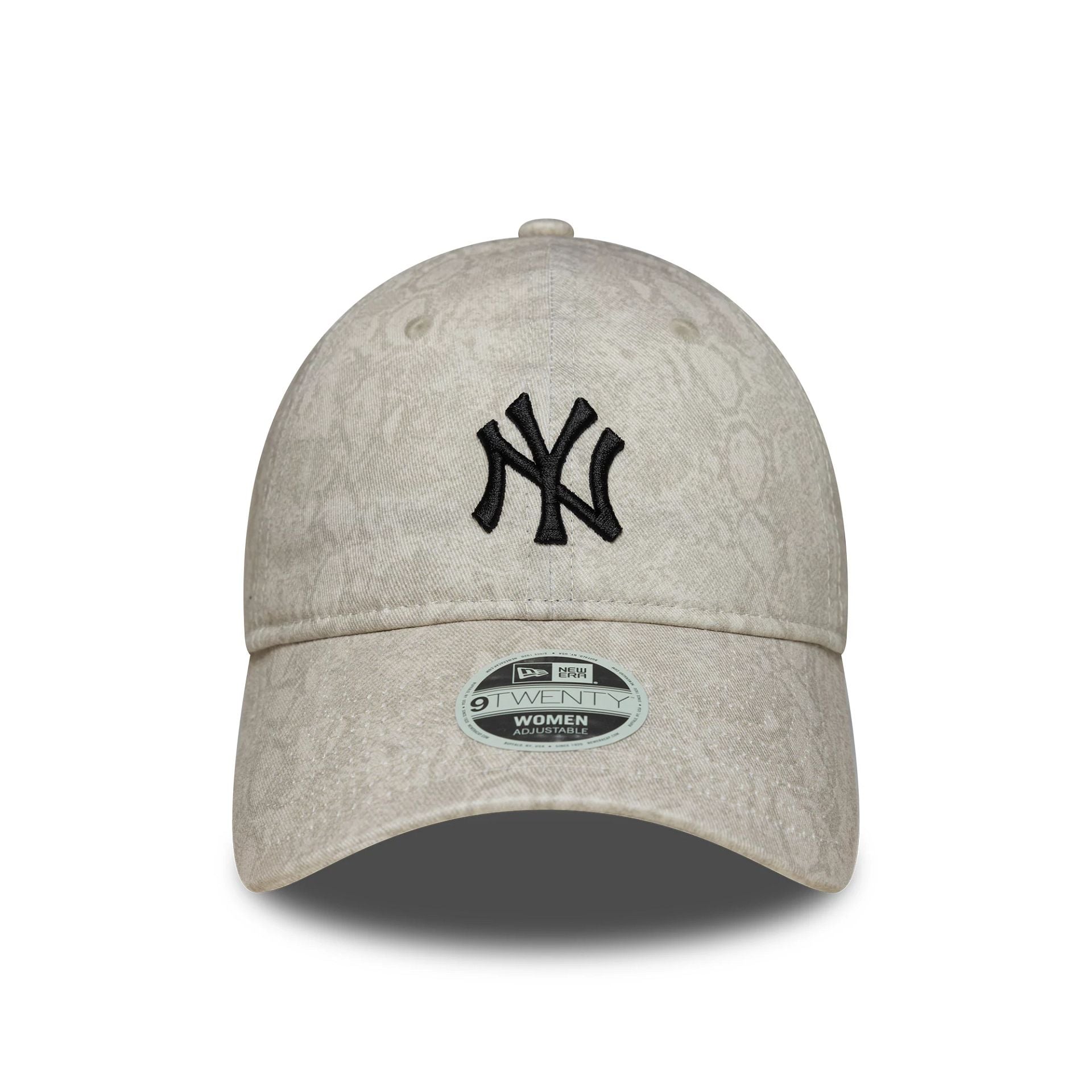 This is a New York Yankees Womens MLB Animal Cream 9TWENTY Adjustable Cap 2