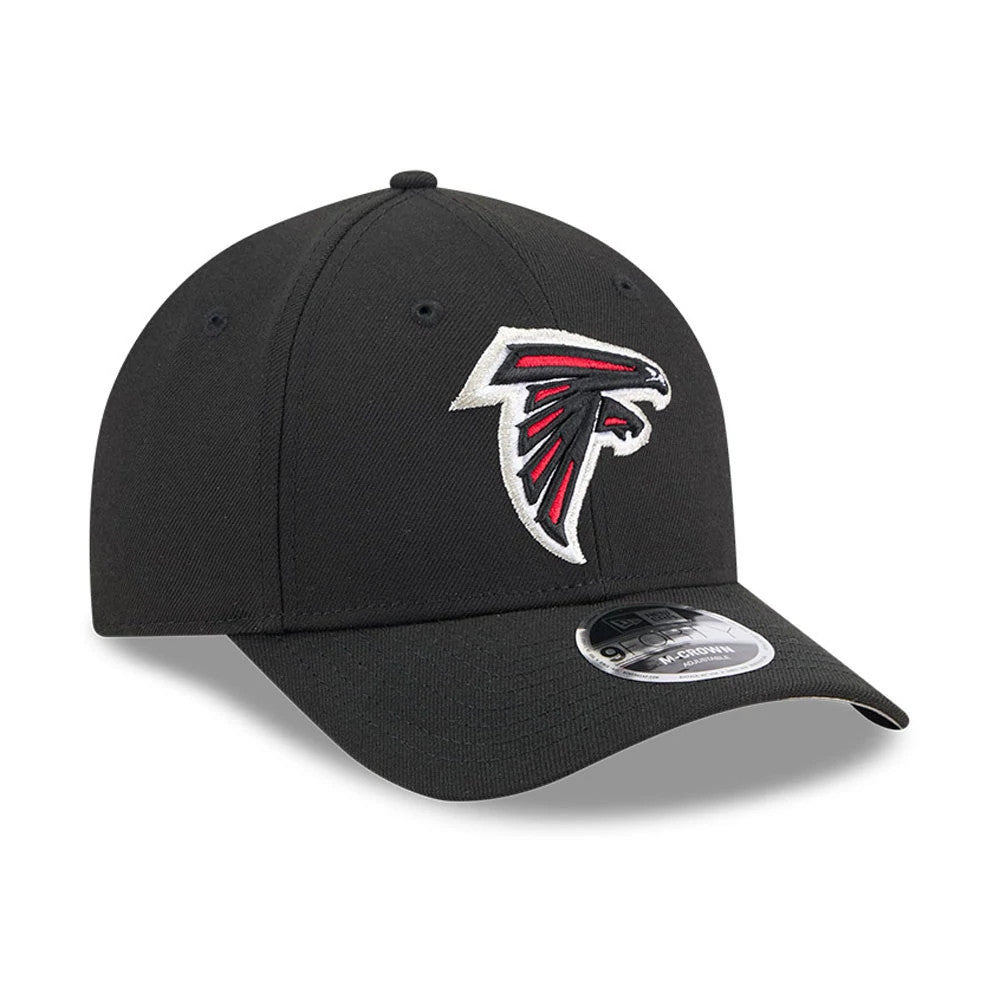 Atlanta Falcons NFL Team Black New Era 9FORTY M-Crown Cap, three-quarter view showing the raised red and white embroidered Falcons logo on the front panel, black curved visor, and 9FORTY size sticker on top of the visor.