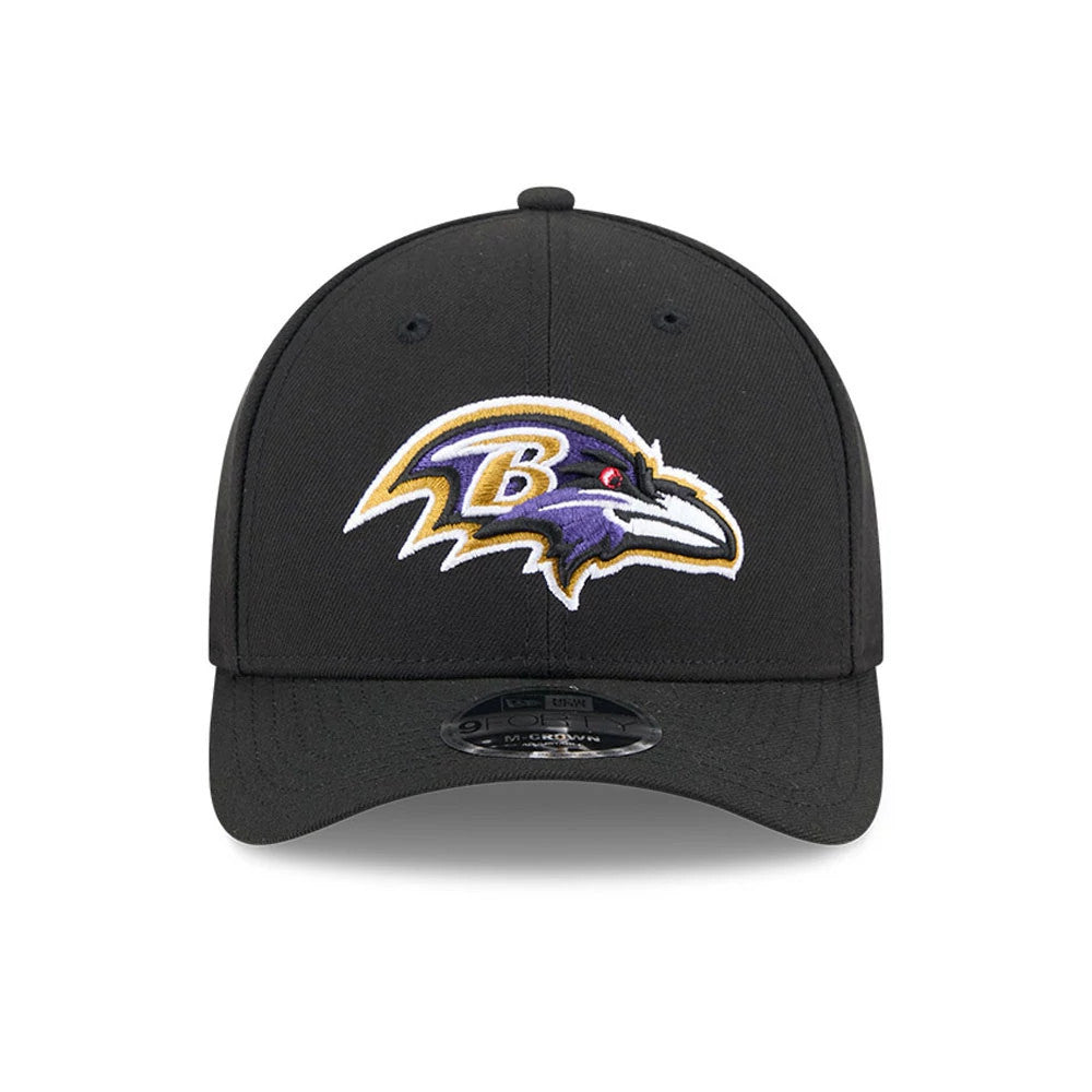 Baltimore Ravens NFL Team Black New Era 9FORTY M-Crown Cap, front view showing the raised embroidered Ravens logo on the black front panels, with a black curved visor featuring a 9FORTY size sticker.