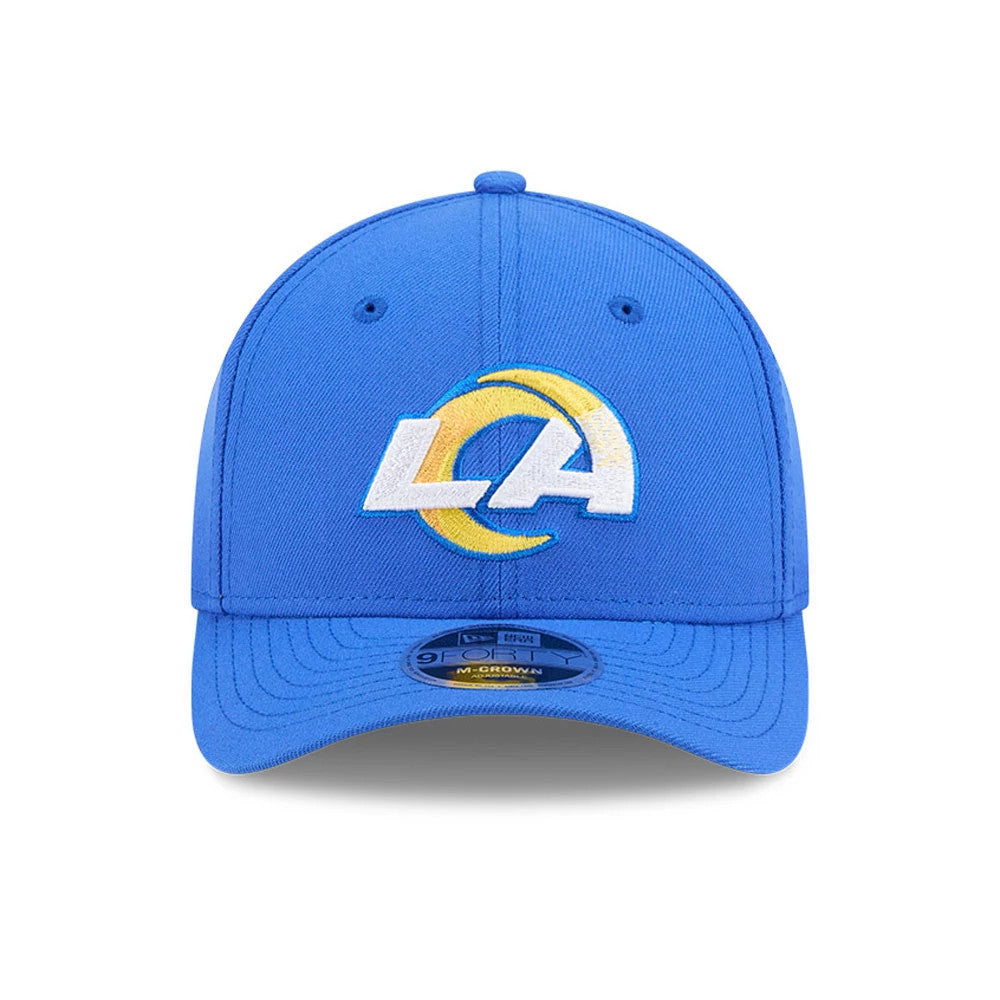 LA Rams NFL Team Bright Blue New Era 9FORTY M-Crown Cap, front view showing the white and yellow embroidered LA logo on the centre of the blue structured crown, with a curved visor and blue 9FORTY size sticker.