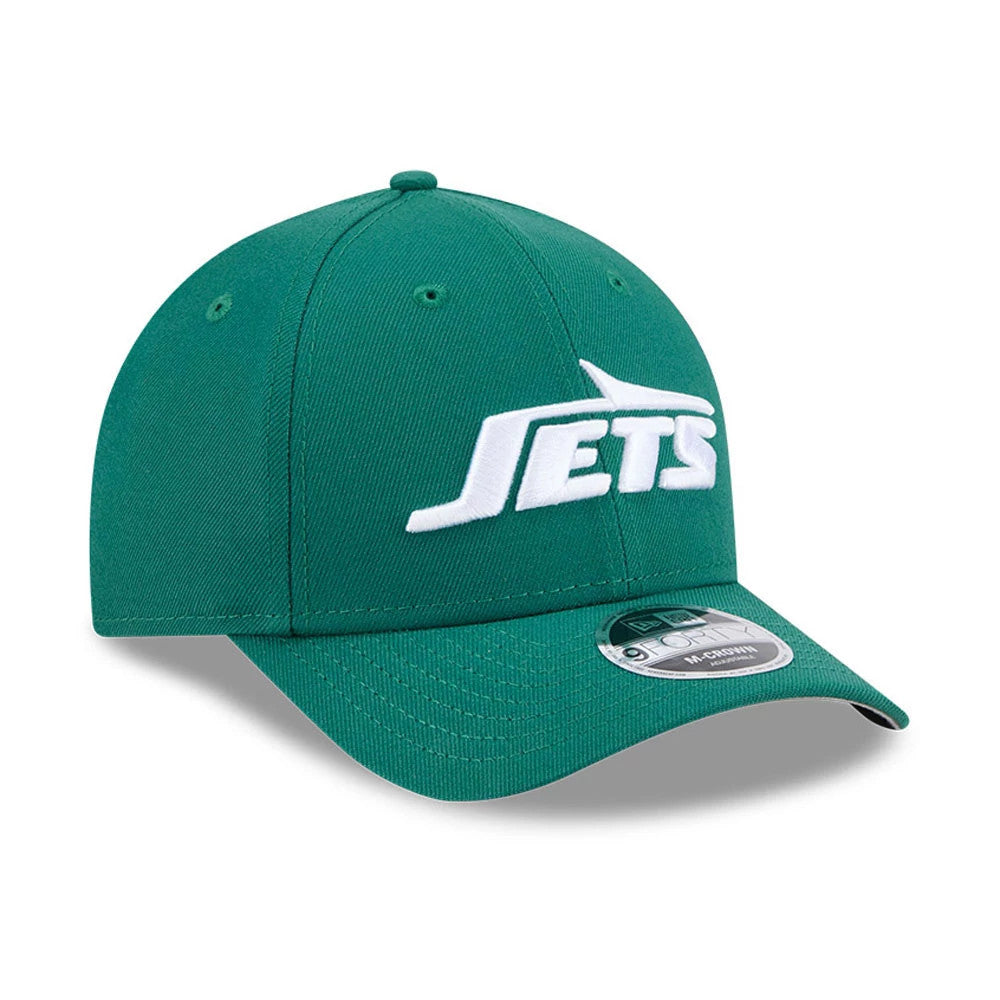 New York Jets NFL Team Green New Era 9FORTY M-Crown Cap, front view showing the raised white embroidered Jets logo on the front panel, curved visor with 9FORTY size sticker, and green top button.