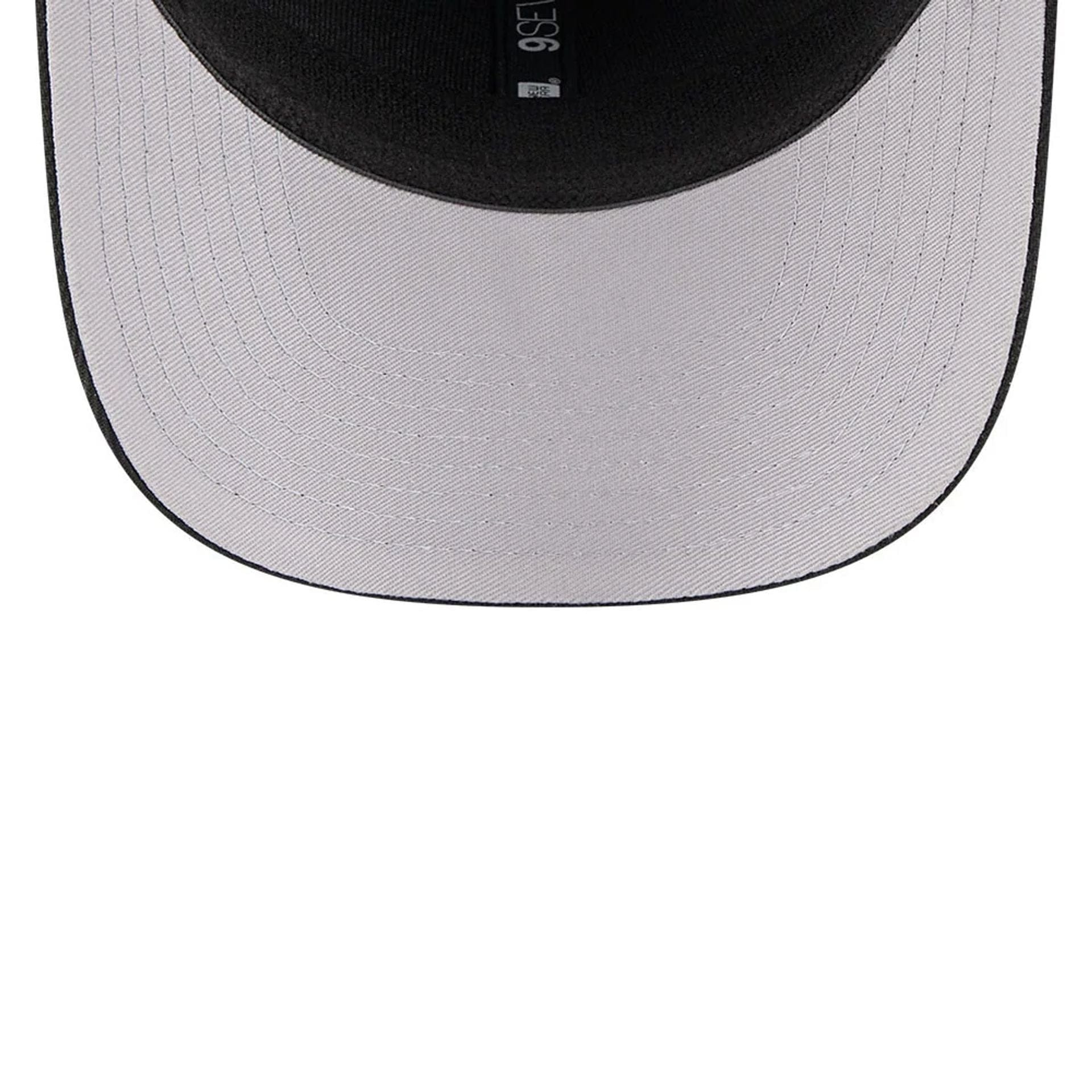 This is a Baltimore Ravens NFL Sated Black 9SEVENTY Stretch Snap Adjustable Cap 2