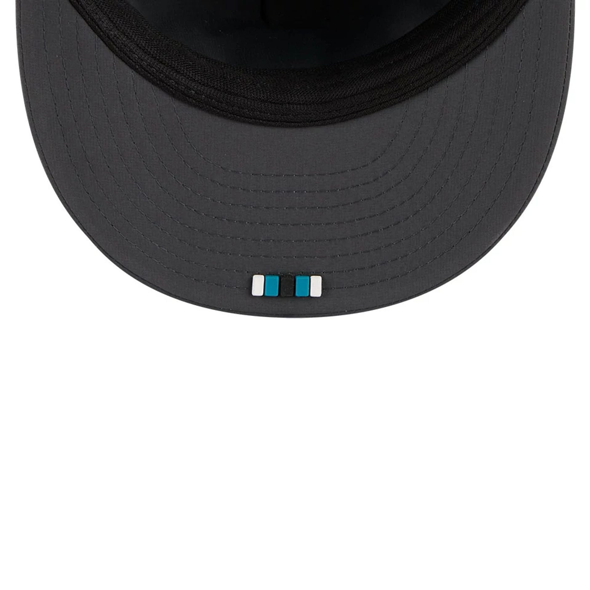 This is a Jacksonville Jaguars NFL Sideline Charcoal Retro Crown 59FIFTY Fitted Cap 2