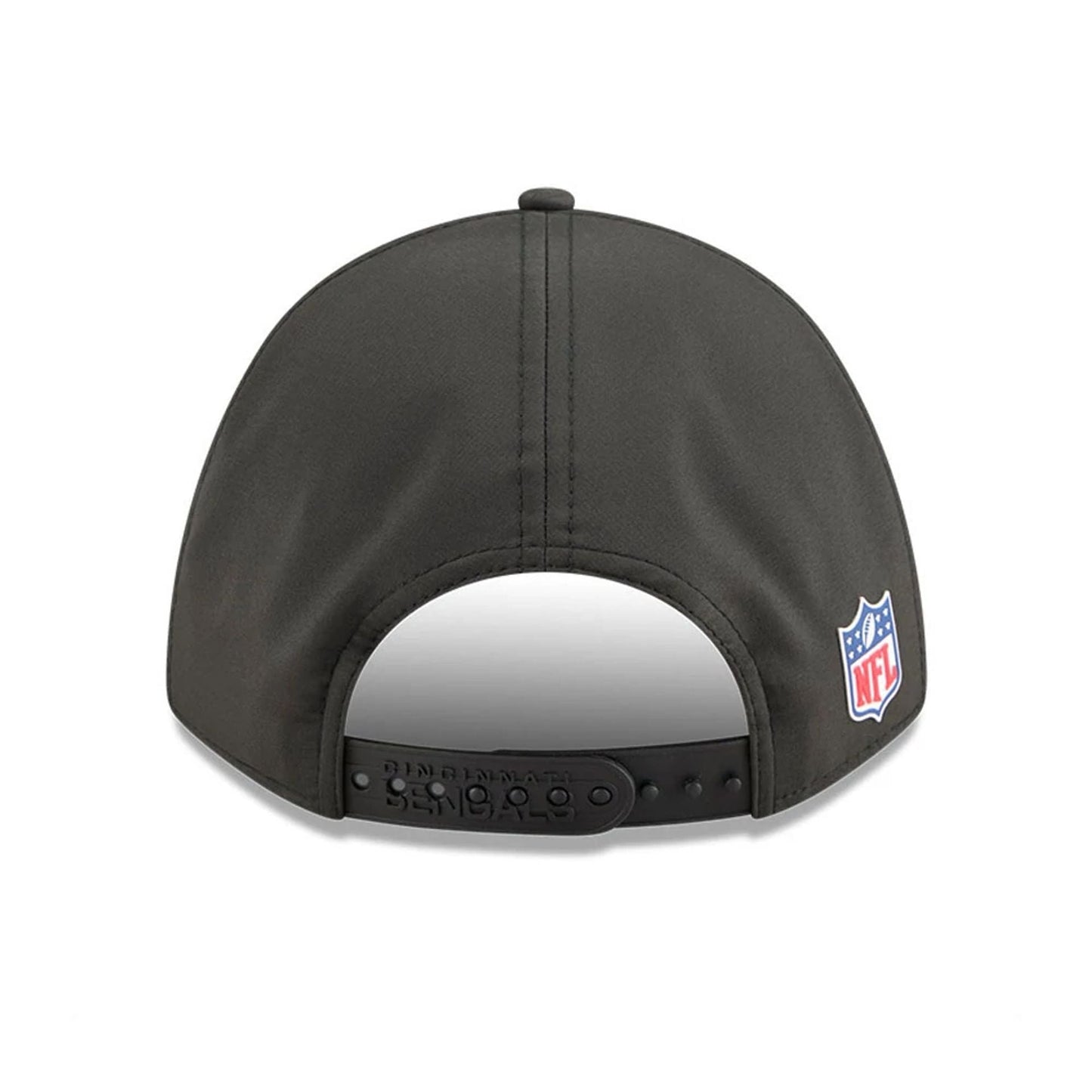 This is a Cincinnati Bengals NFL Sideline 2025 Black 9FORTY M-Crown Adjustable Cap 7