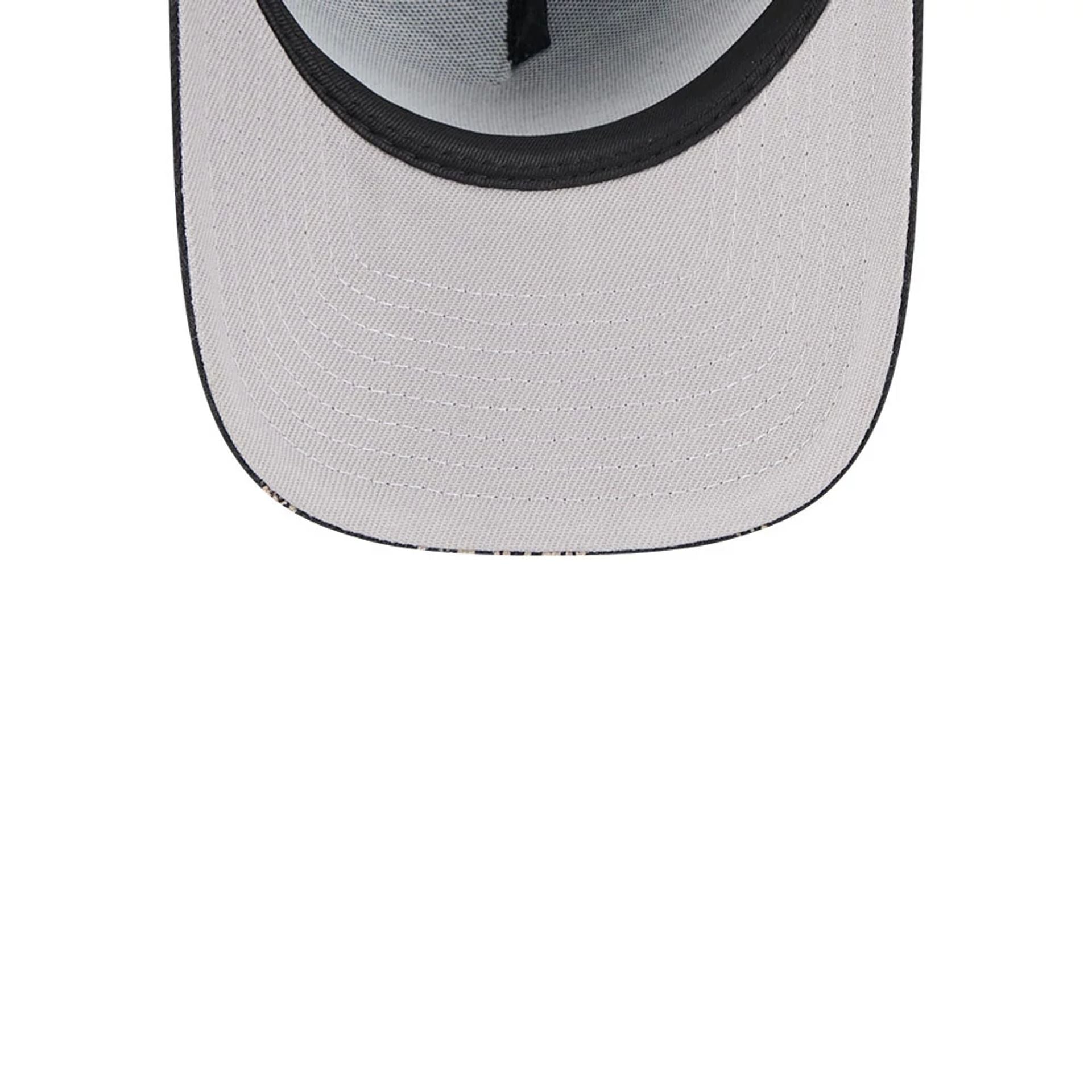 This is a New Era Elevated Navy 9FORTY A-Frame Adjustable Cap 2