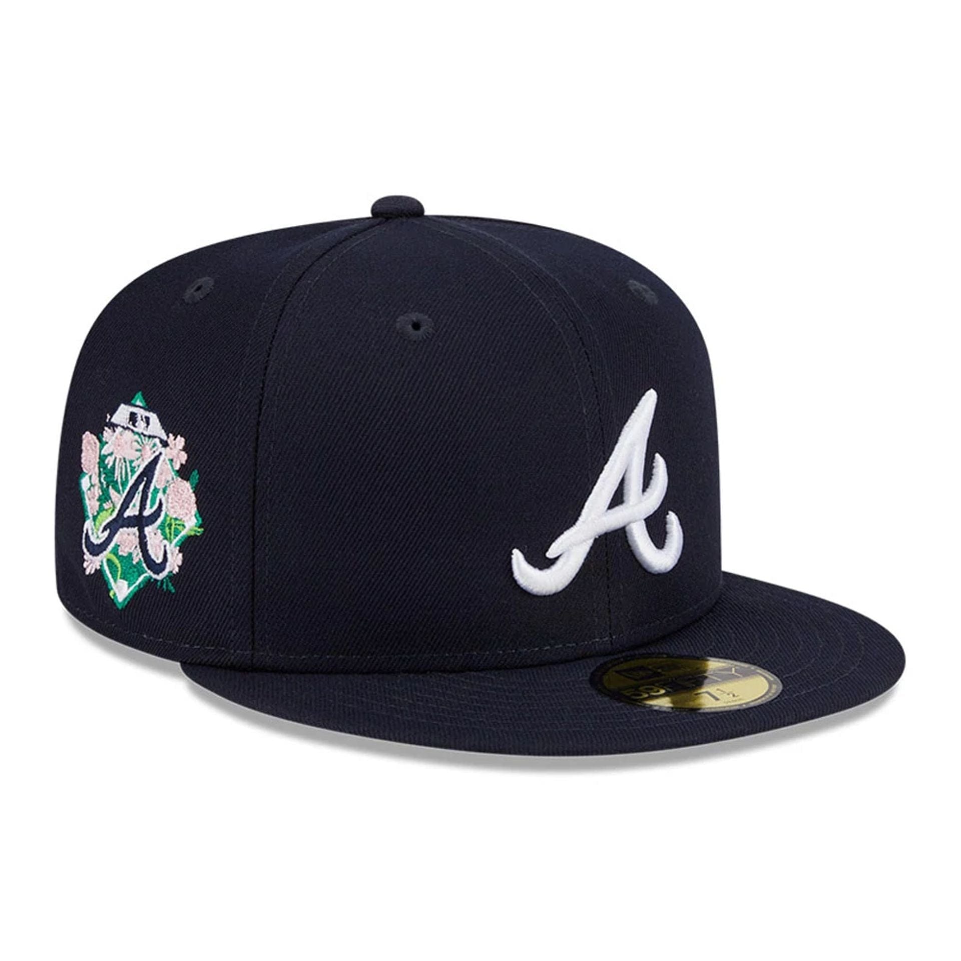 This is a Atlanta Braves Floral Undervisor Navy 59FIFTY Fitted Cap 1