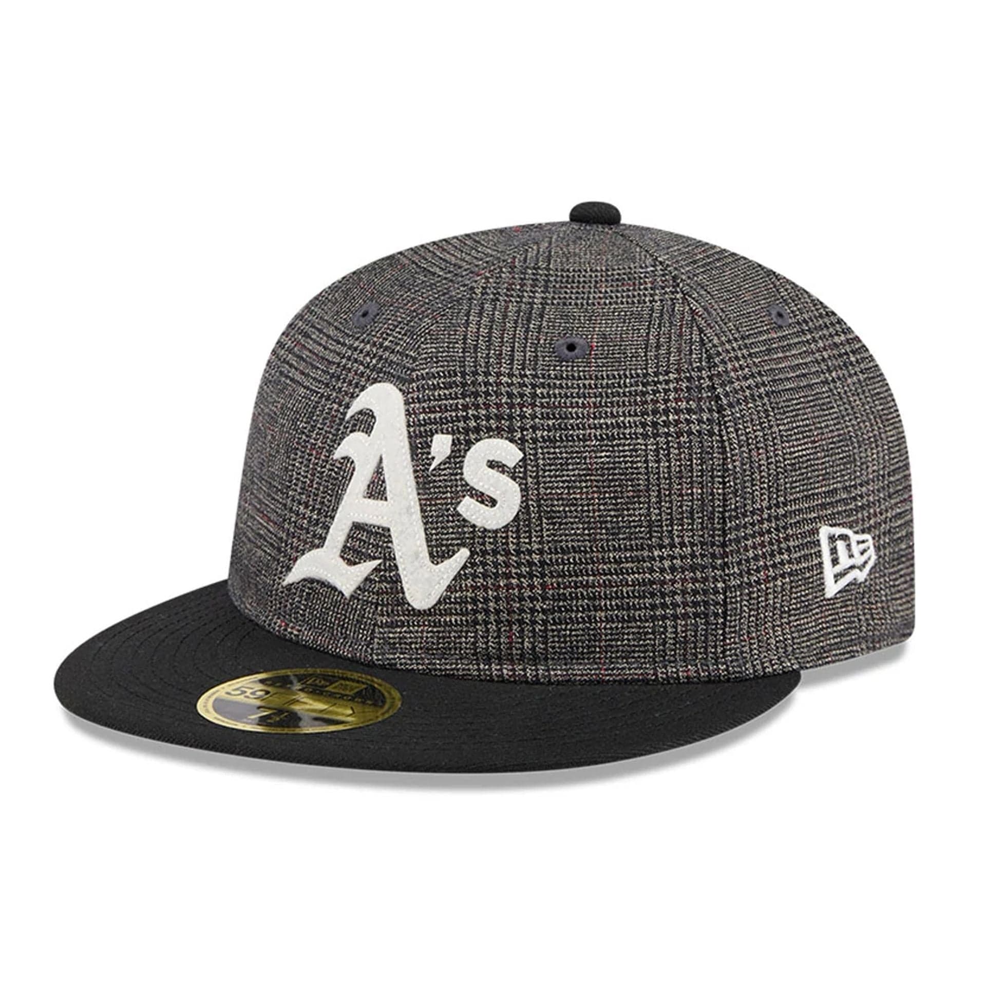 This is a Oakland Athletics 59FIFTY Day Black Retro Crown 59FIFTY Fitted Cap 1