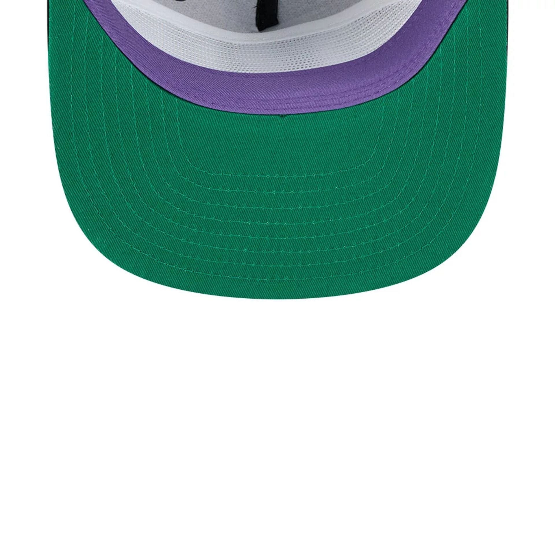 This is a Atlanta Braves Big League Chew Navy Golfer Adjustable Cap 2