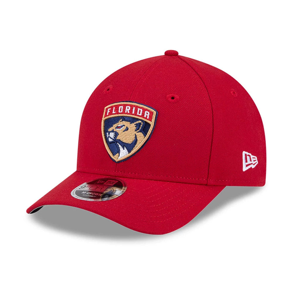 Florida Panthers NHL Team Red New Era 9FORTY M-Crown Adjustable Cap, three-quarter view showing the raised embroidered team logo on the front panel, pre-curved red visor with a 9FORTY size sticker, and the white New Era flag logo on the left side.