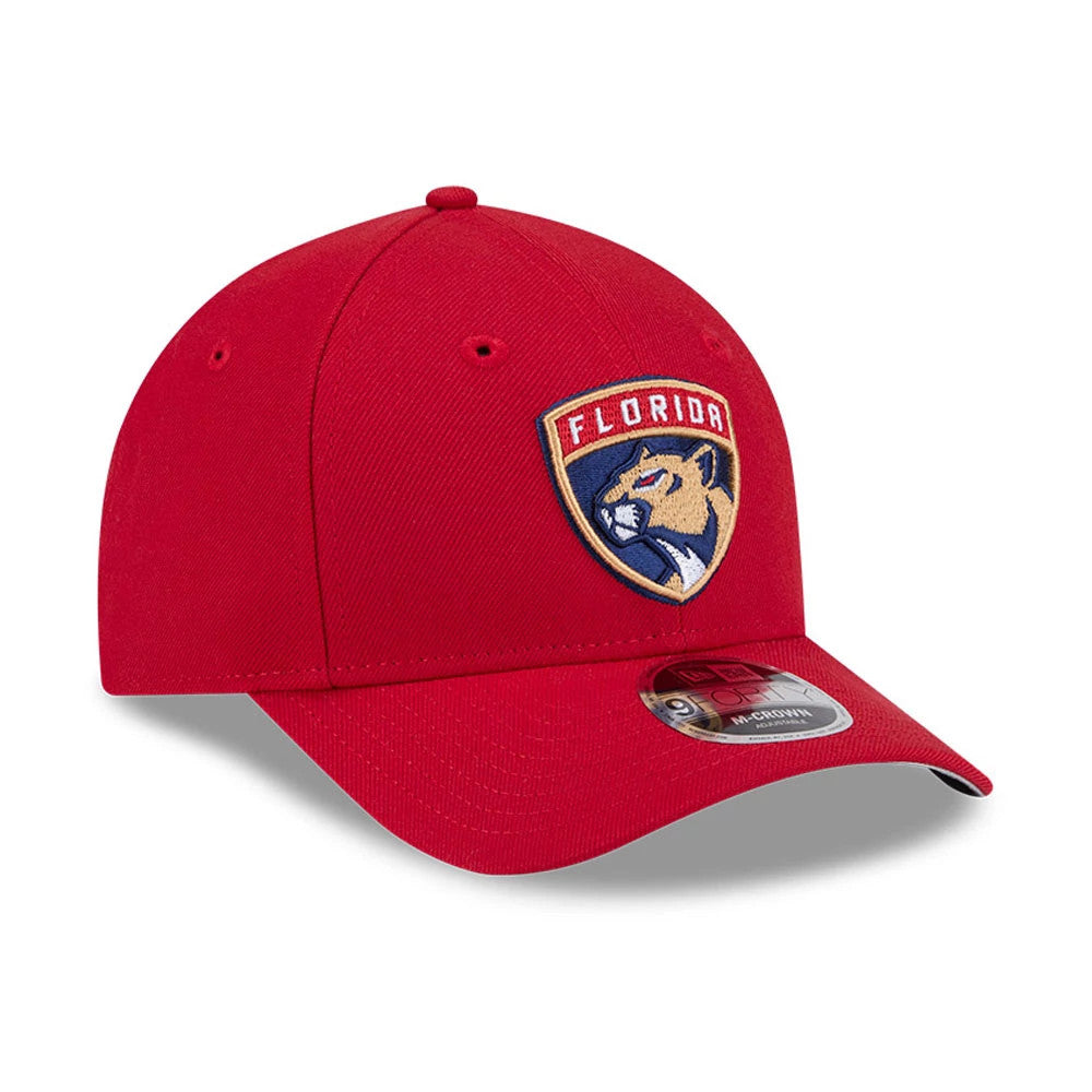 Florida Panthers NHL Team Red New Era 9FORTY M-Crown Adjustable Cap, three-quarter view showing the raised embroidered team logo on the front panel, with a curved red visor and a 9FORTY size sticker.