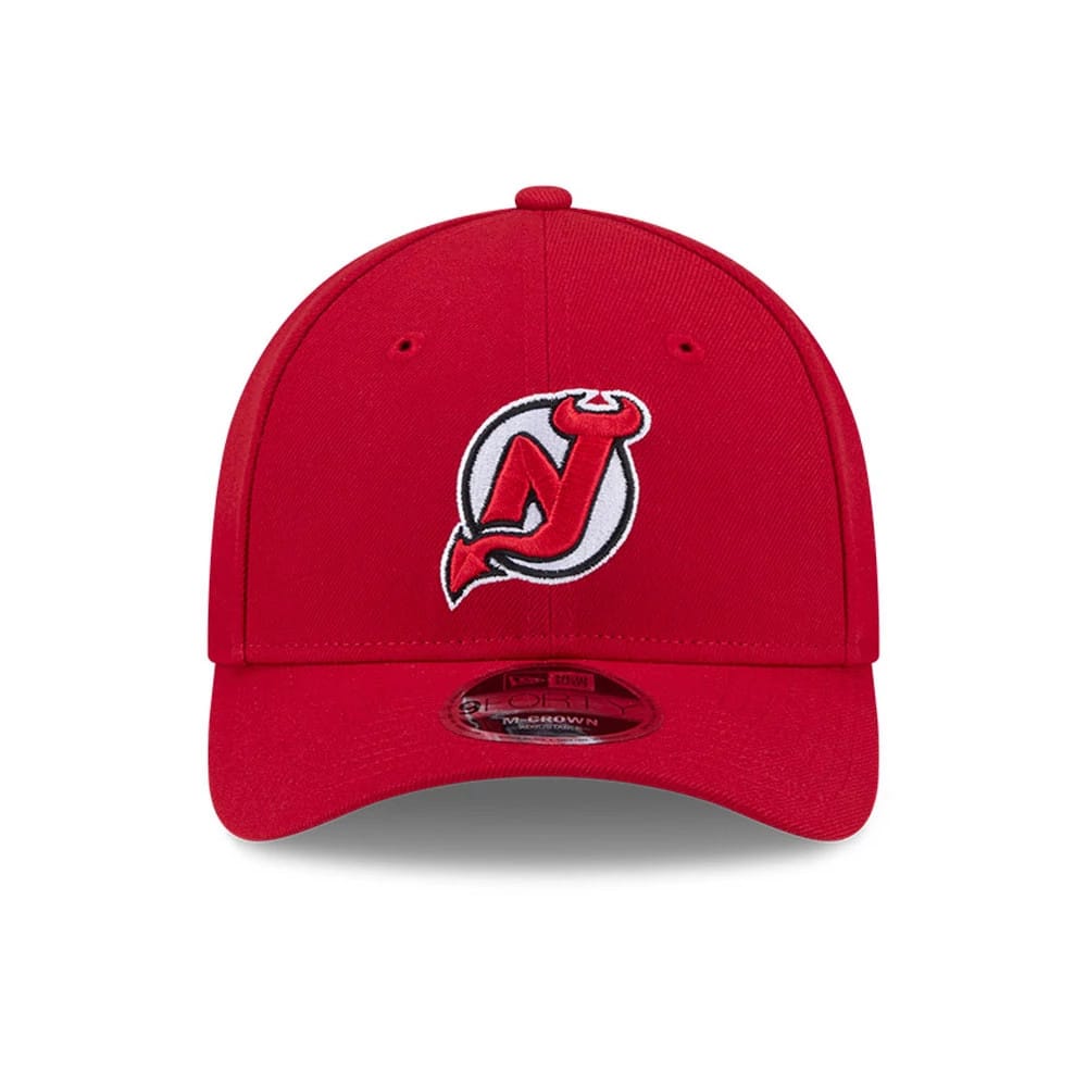 This is a New Jersey Devils NHL Team Red 9FORTY M-Crown Adjustable Cap 3