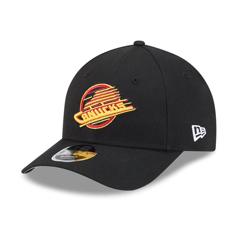 This is a Vancouver Canucks NHL Team Black 9FORTY M-Crown Adjustable Cap 1