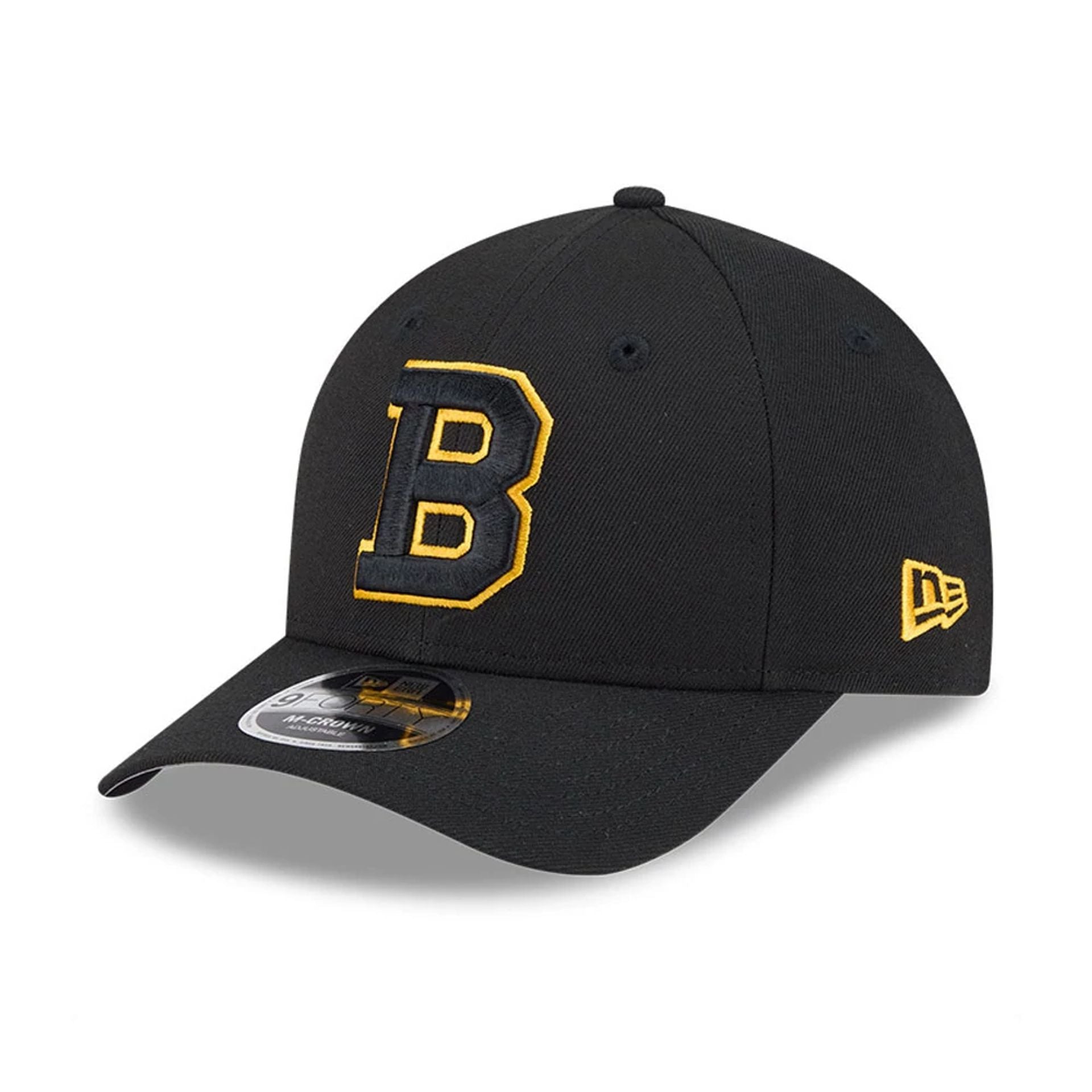 This is a Boston Bruins NHL Team Black 9FORTY M-Crown Adjustable Cap 1